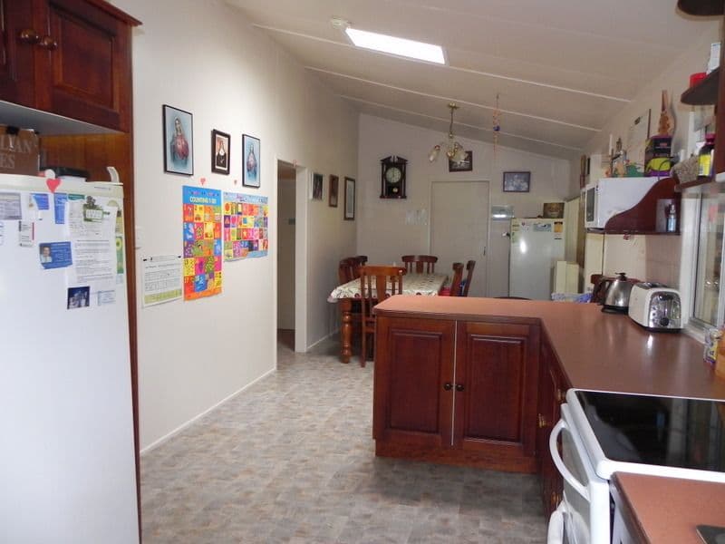 23 Florence, PITTSWORTH QLD 4356, Pittsworth - Thumbnail 7