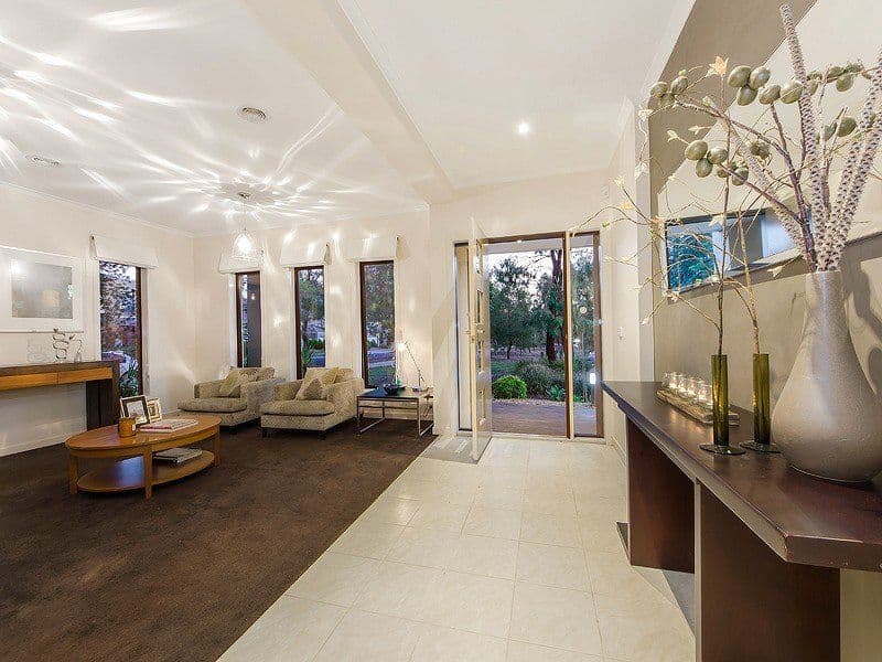 6 Brinkhill Court, Cairnlea VIC 3023, Cairnlea - Thumbnail 3