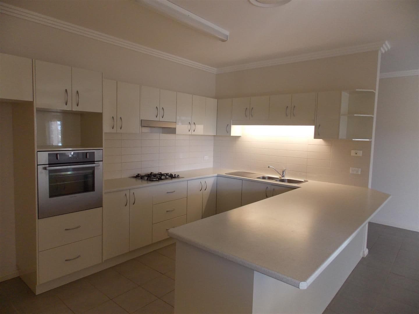38 Best Street, PARKES NSW 2870, Parkes - Thumbnail 2