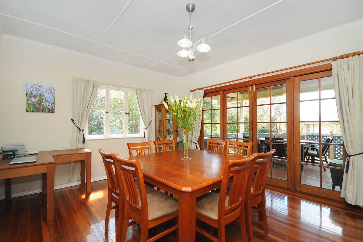17 Patricia Street, MOUNT LOFTY QLD 4350, Mount Lofty - Thumbnail 4