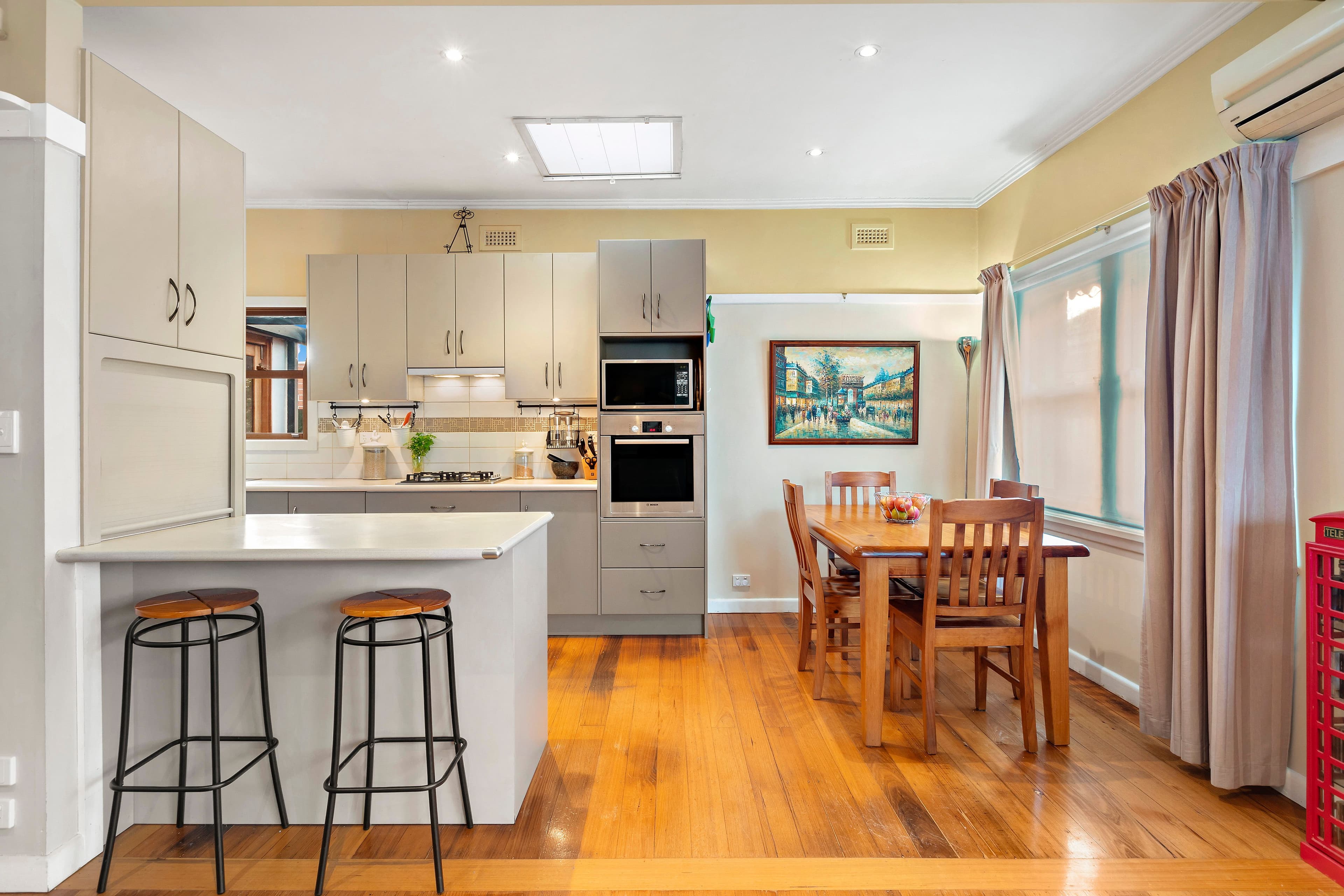 17 Cleek Avenue, Oakleigh South VIC 3167, Oakleigh South - Thumbnail 4