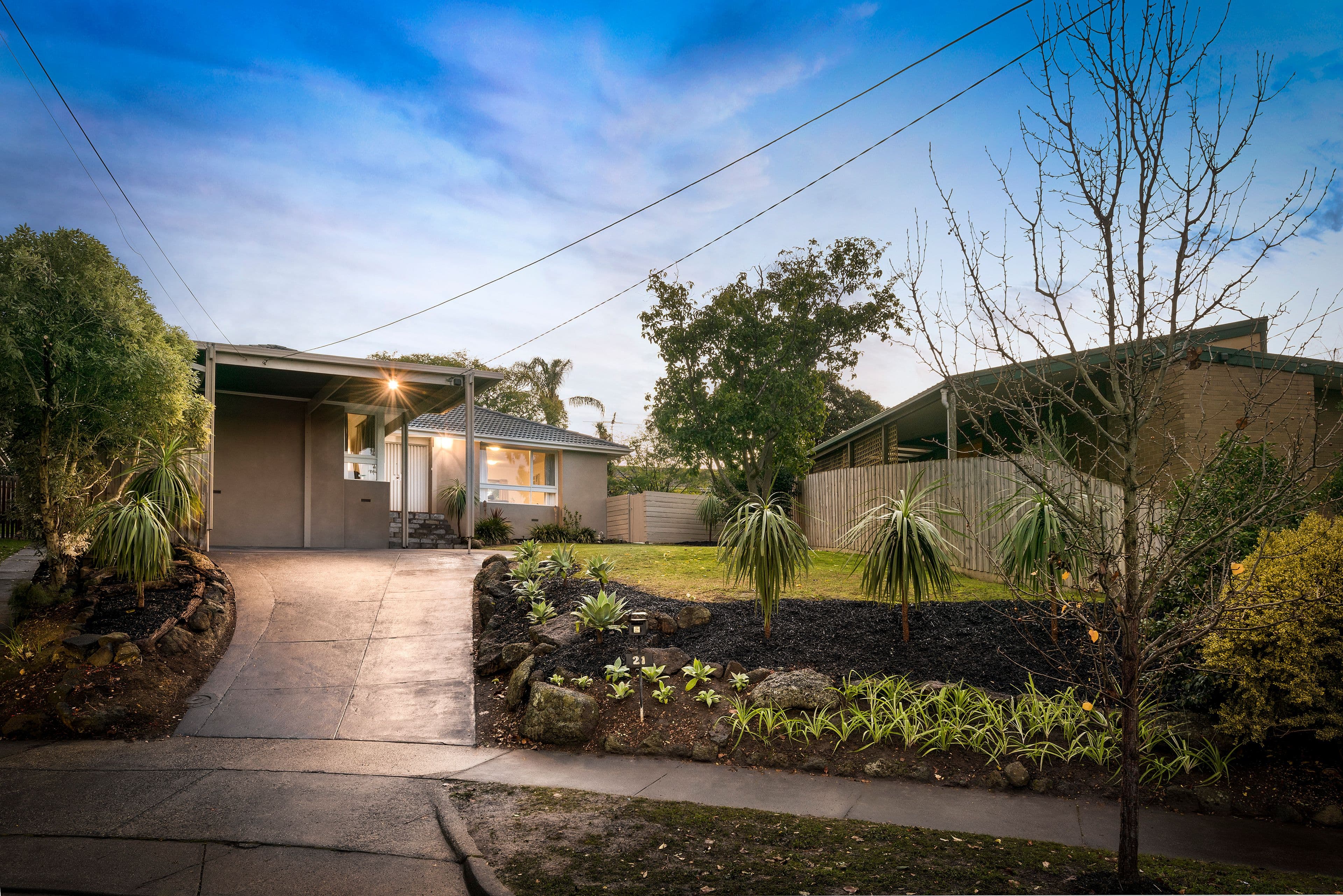 21 Belinda Crescent, Doncaster East VIC 3109, Doncaster East - Thumbnail 2