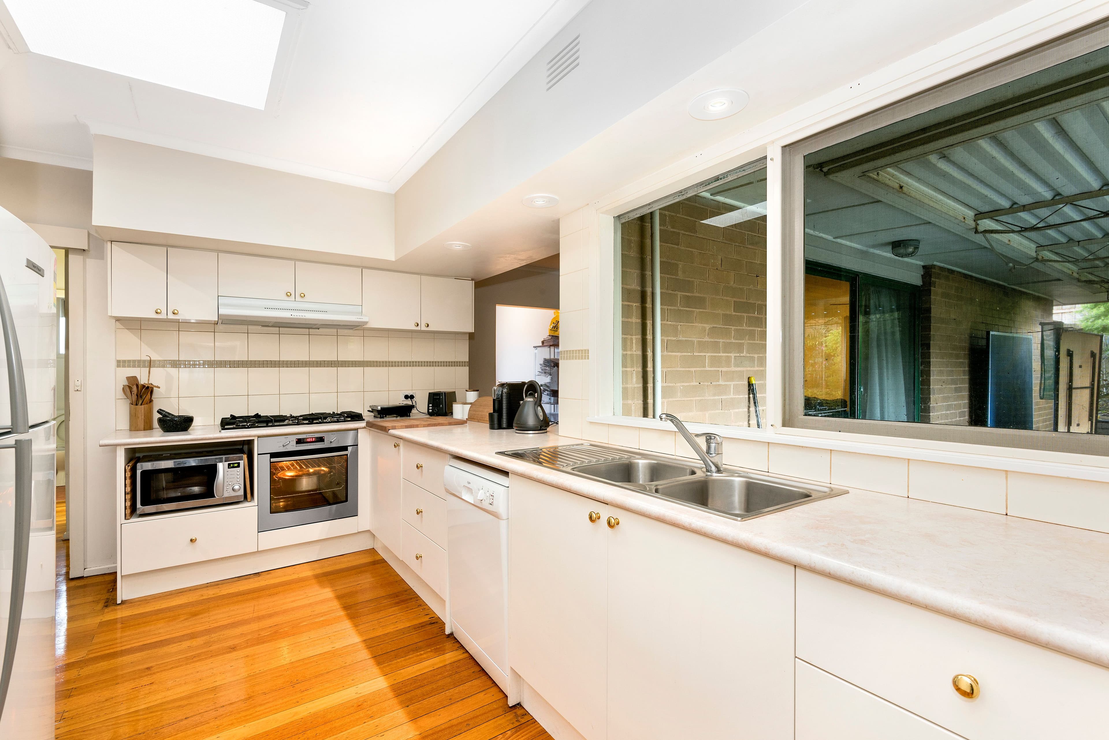 21 Belinda Crescent, Doncaster East VIC 3109, Doncaster East - Thumbnail 5