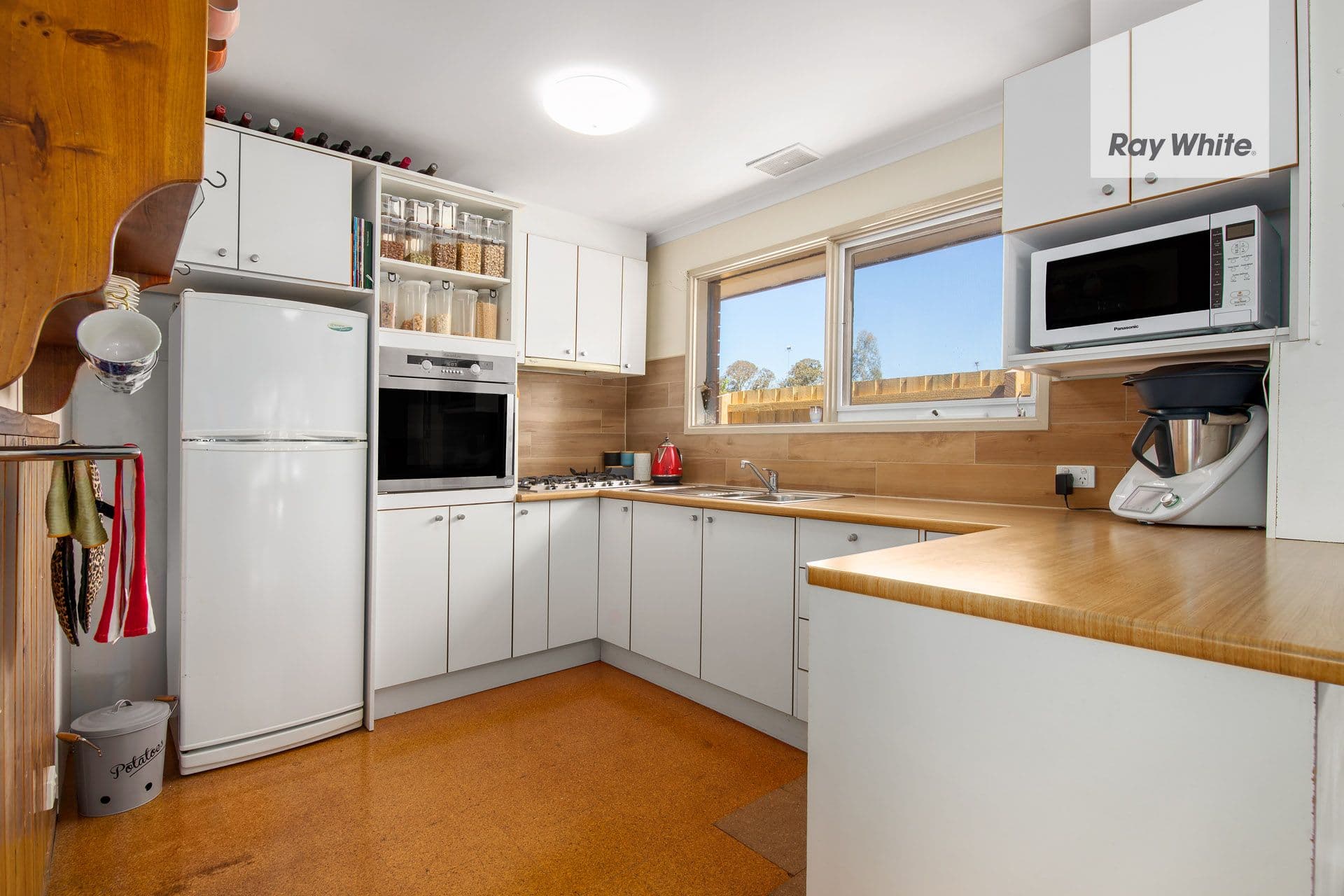 4 Jane Court, Mernda VIC 3754, Mernda - Thumbnail 3