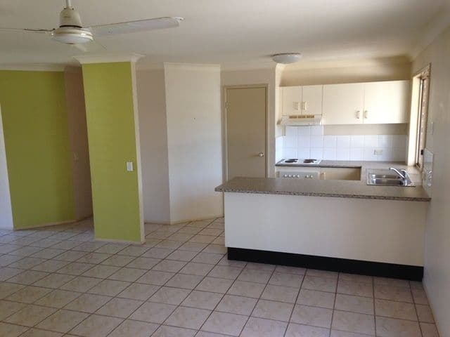 9 Lake Amaroo Court, Logan Reserve QLD 4133, Logan Reserve - Thumbnail 4