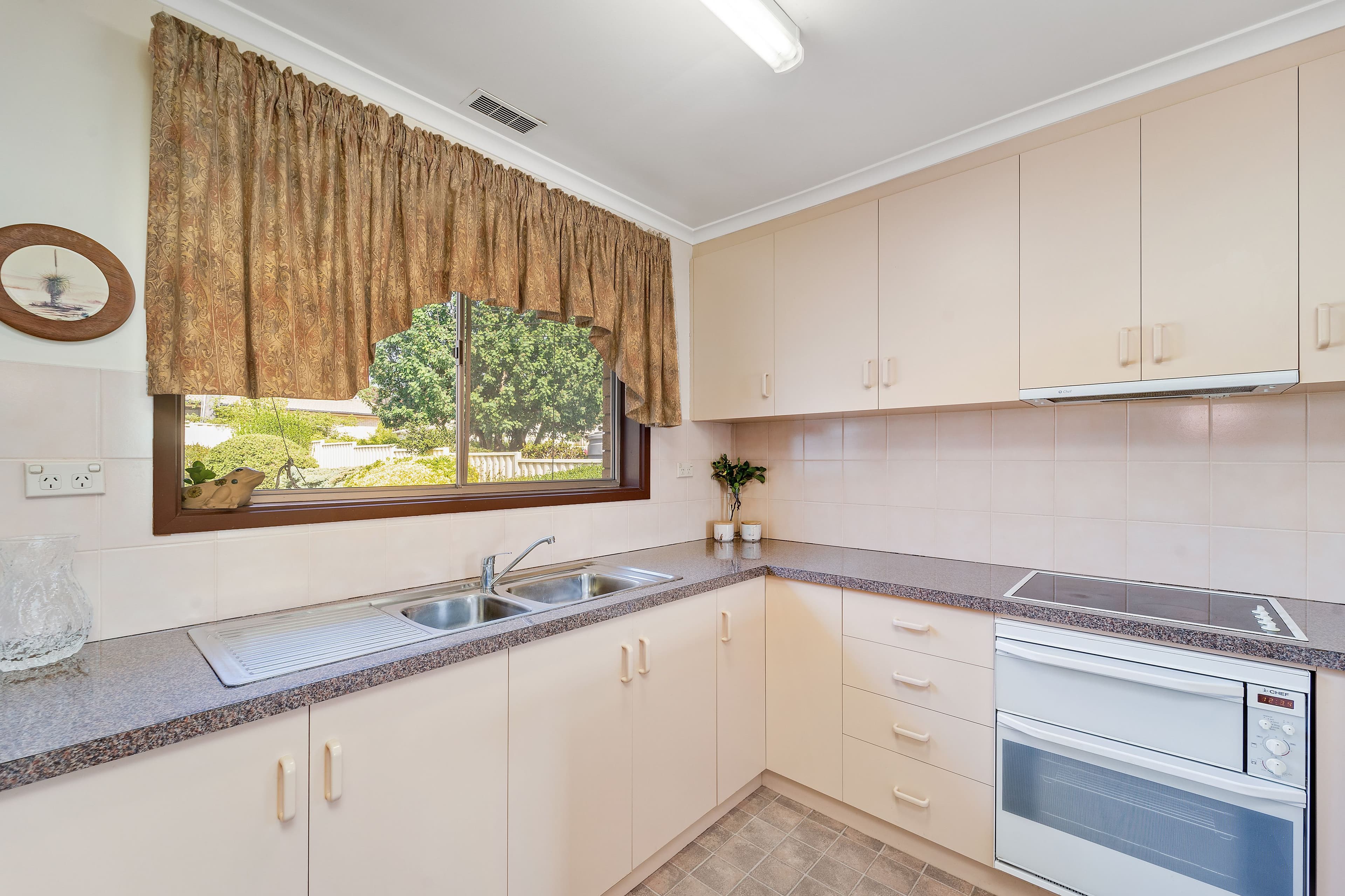 3 Axford Place, Kambah ACT 2902, Kambah - Thumbnail 6