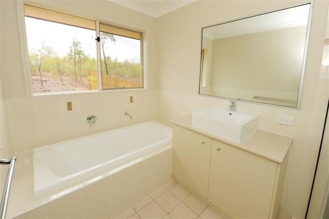 97 Killarney Crescent, Capalaba, QLD, 4157, Capalaba - Thumbnail 3