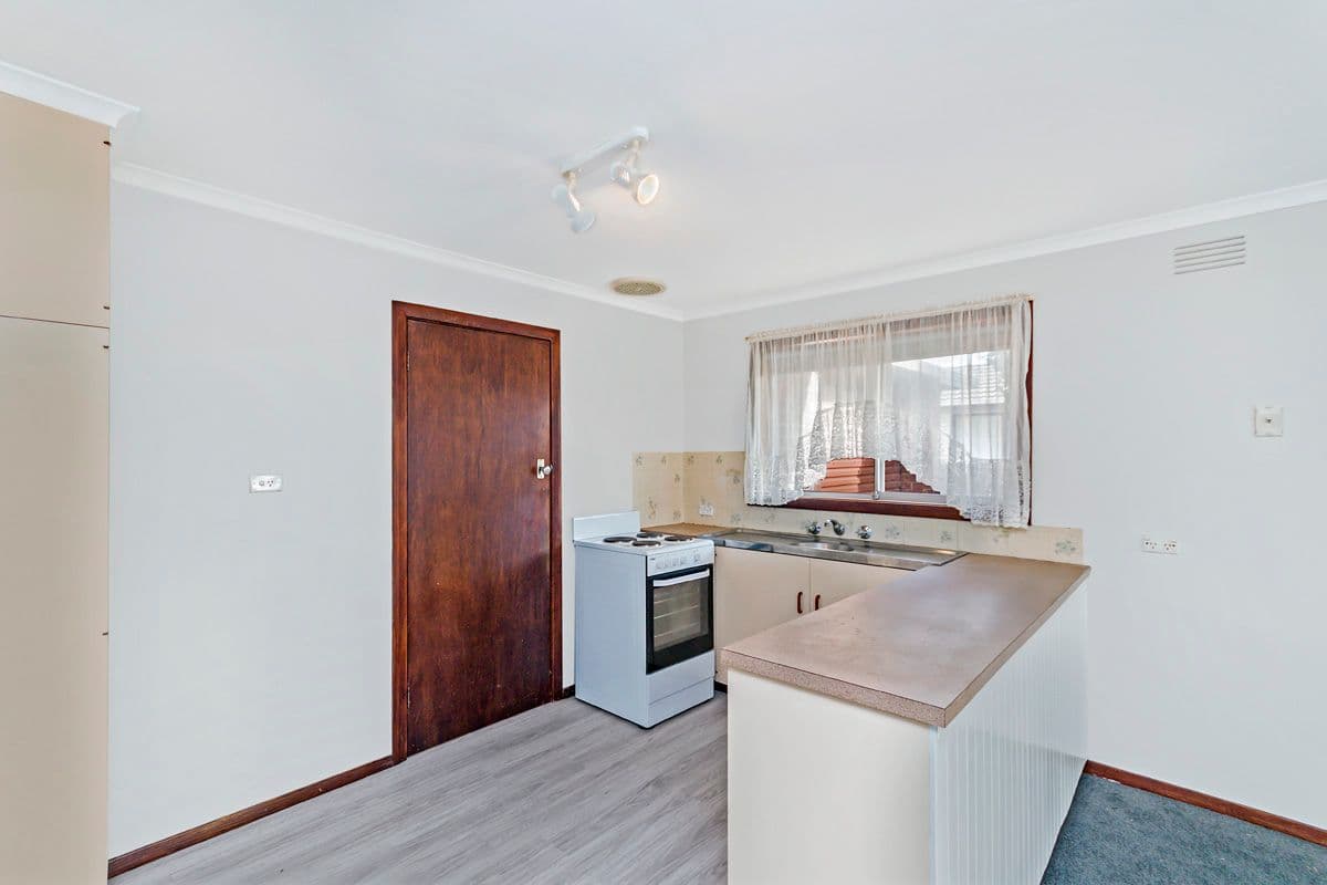 9 Donaldson Drive, Warrnambool VIC 3280, Warrnambool - Thumbnail 3