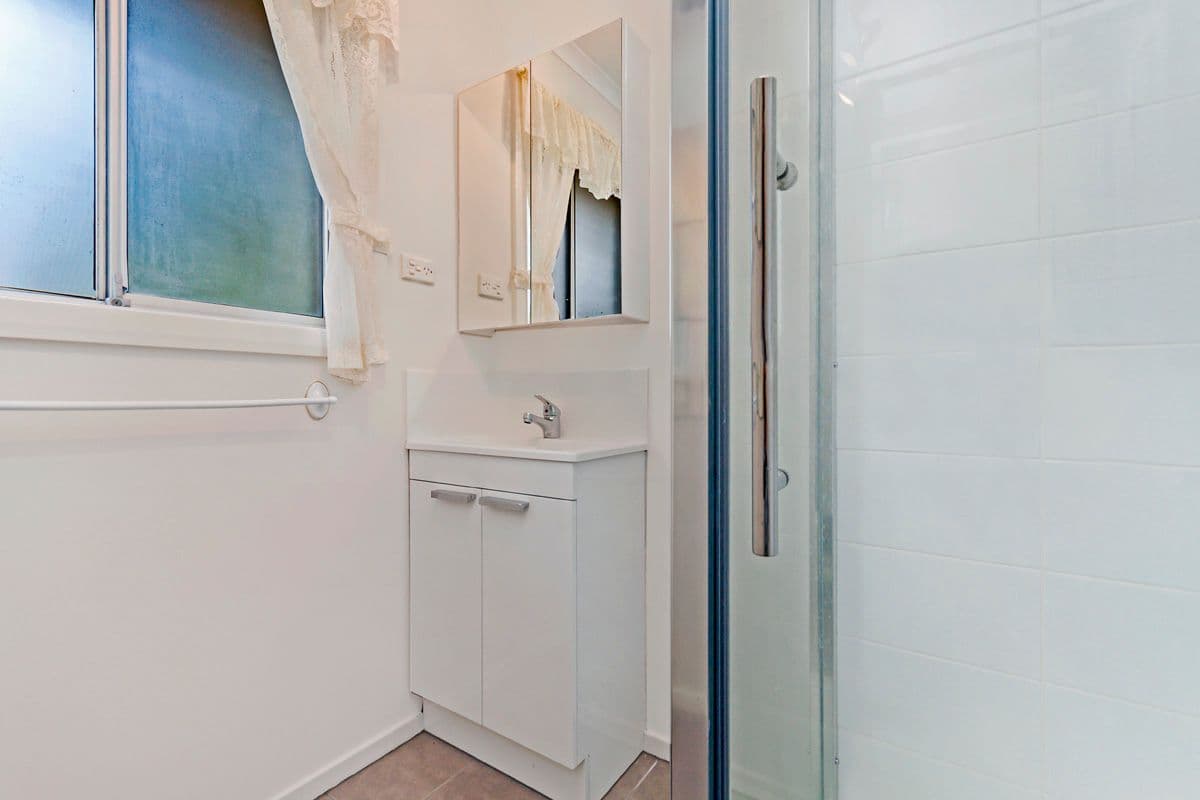 9 Donaldson Drive, Warrnambool VIC 3280, Warrnambool - Thumbnail 6