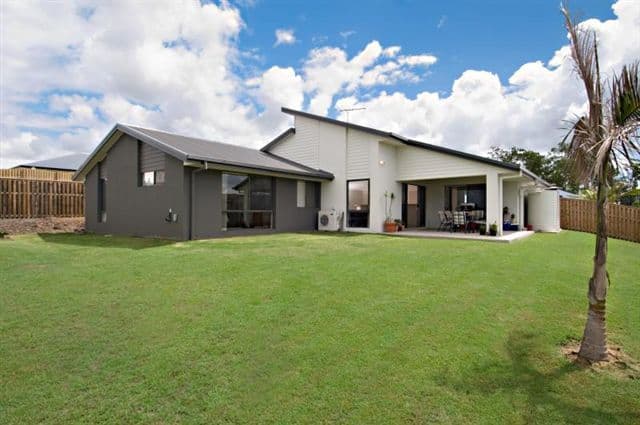 2 Penneshaw Crescent, ORMEAU QLD 4208, Ormeau - Image 1