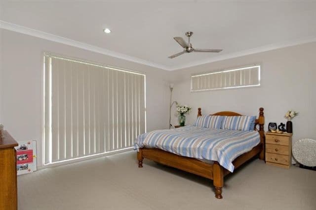 2 Penneshaw Crescent, ORMEAU QLD 4208, Ormeau - Thumbnail 7