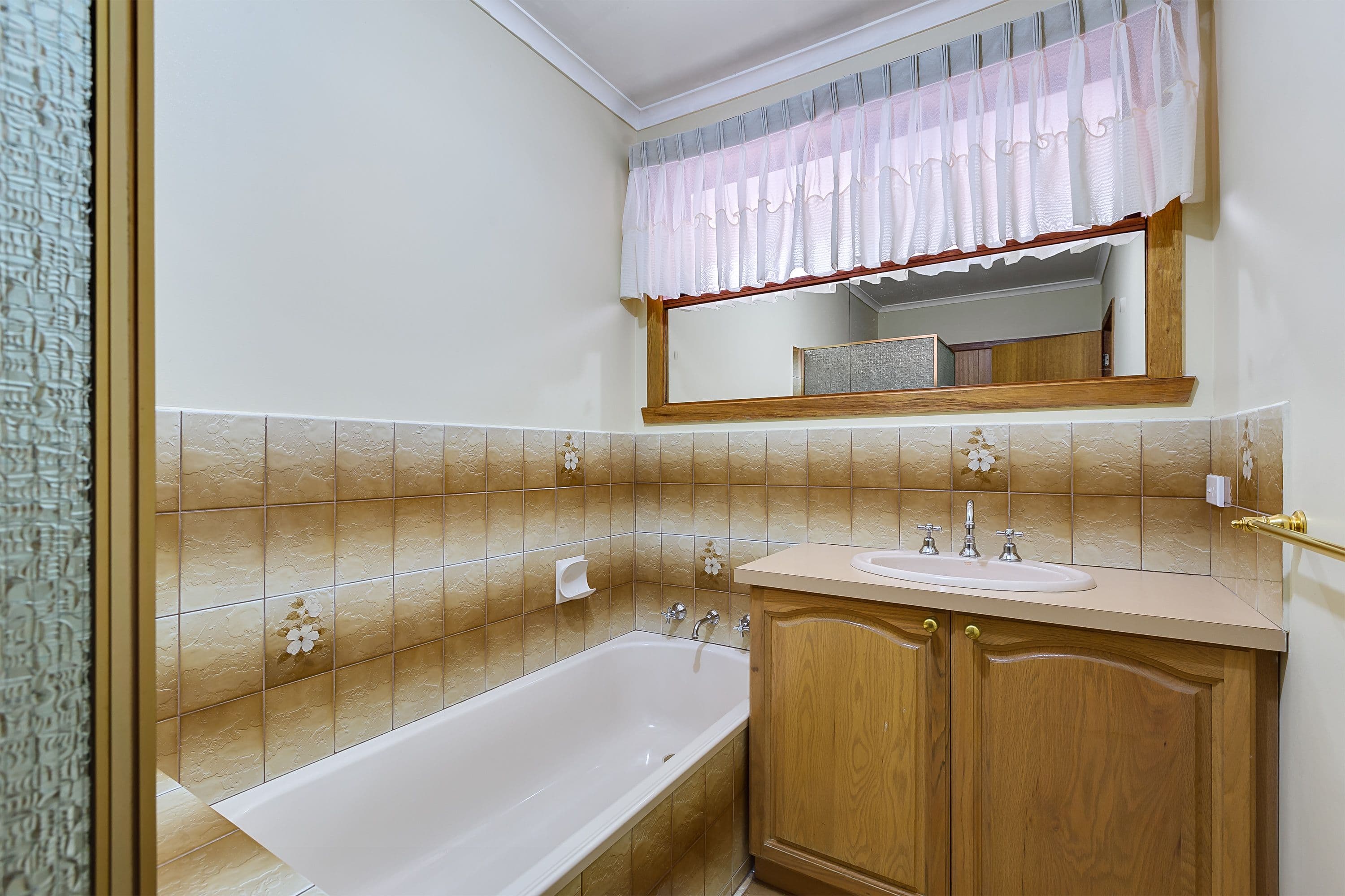 18 Cunningham Drive, Mill Park VIC 3082, Mill Park - Thumbnail 7
