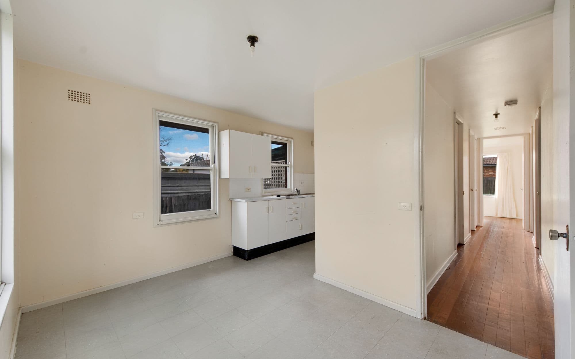3 Rowley Place, Airds NSW 2560, Airds - Thumbnail 3