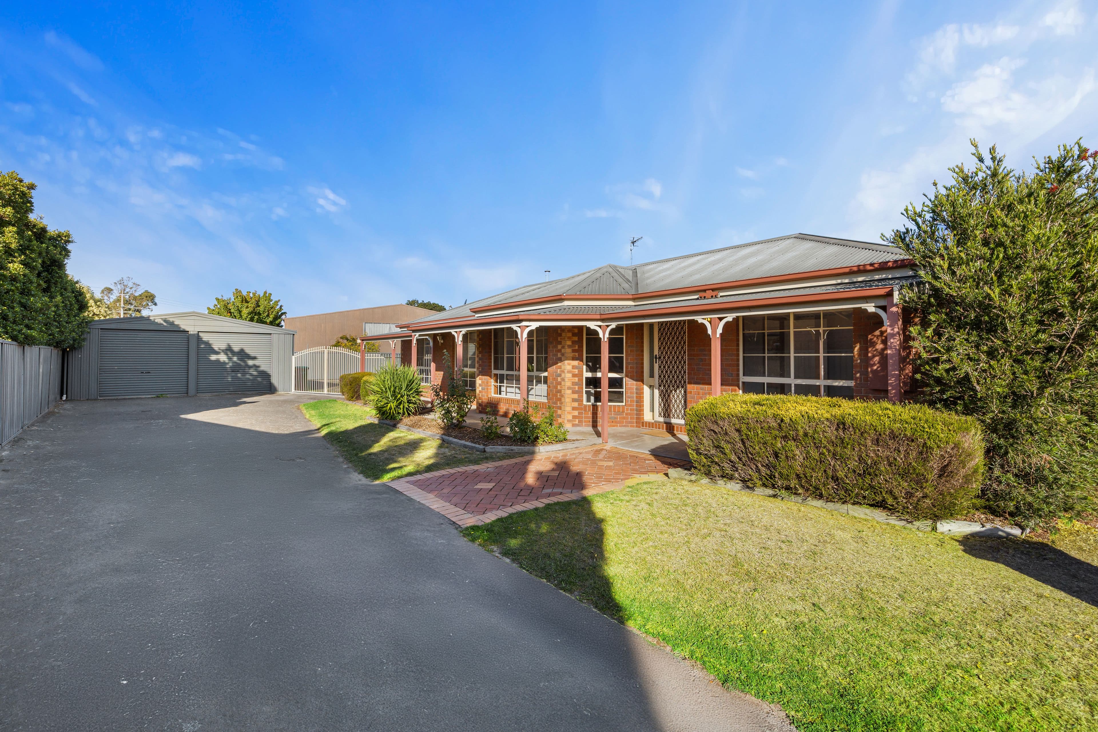 50 Rowan Parade, Wendouree VIC 3355, Wendouree - Image 1