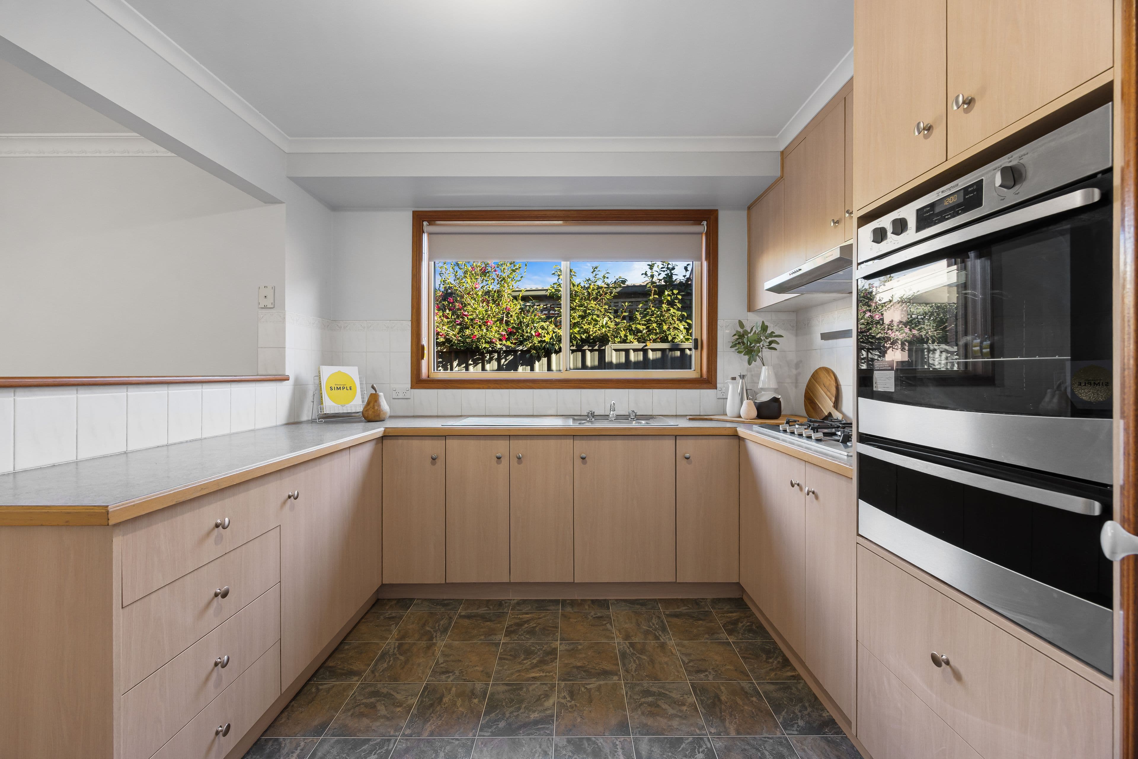 50 Rowan Parade, Wendouree VIC 3355, Wendouree - Thumbnail 6