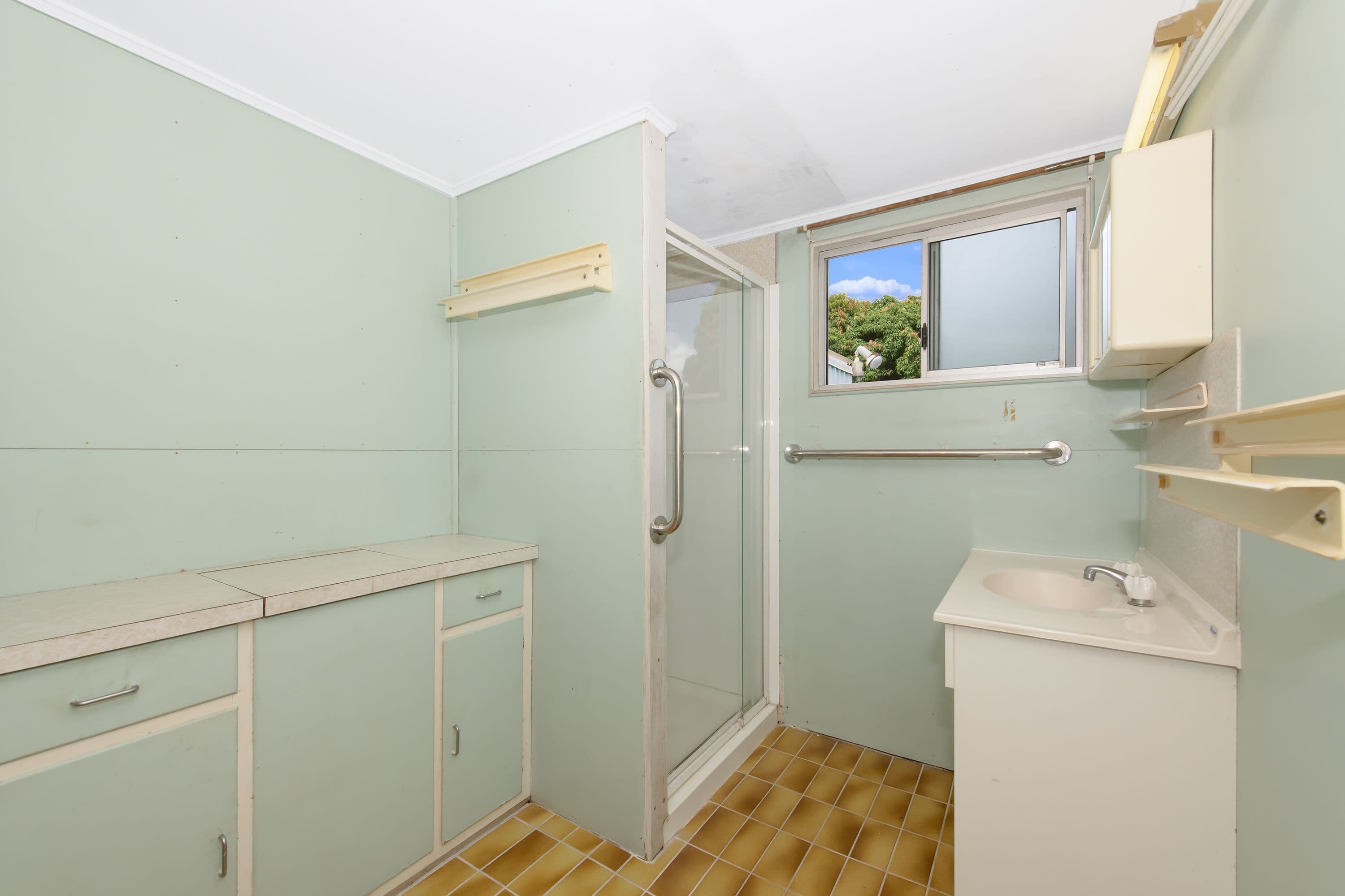 12 Hogan Street, Stuart QLD 4811, Stuart - Thumbnail 5