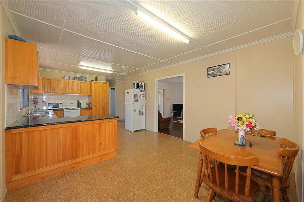 3 Brasch Street, KEPNOCK QLD 4670, Kepnock - Thumbnail 4