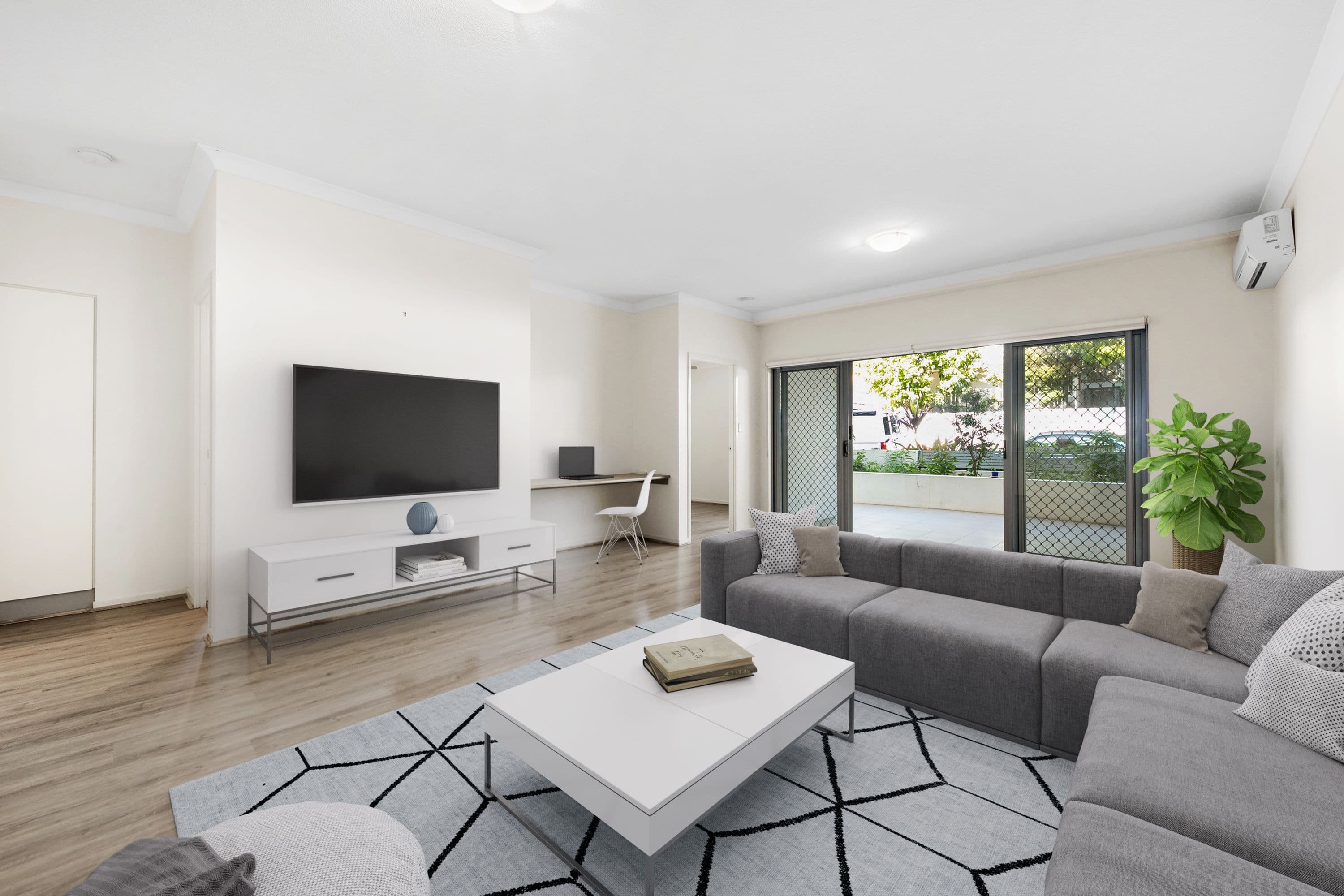 6 Lockhart Street, Woolloongabba QLD 4102, Woolloongabba - Thumbnail 2