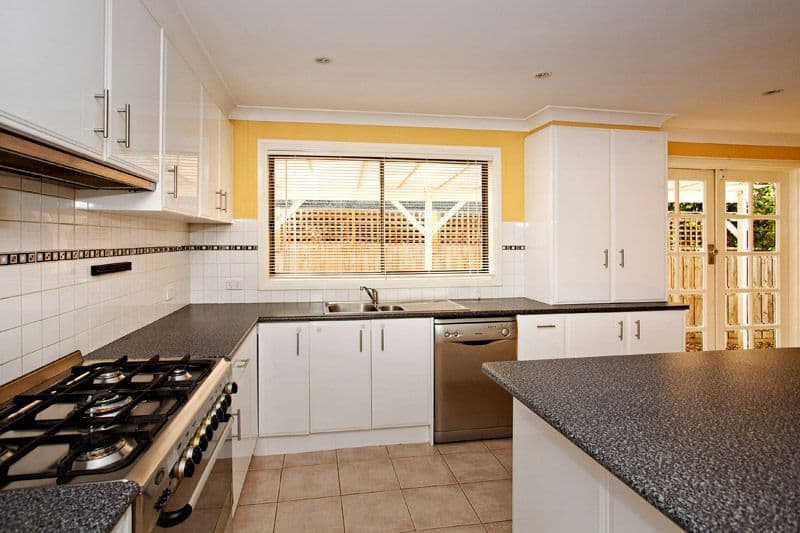 13 Wingara Drive, LARA VIC 3212, Lara - Thumbnail 4