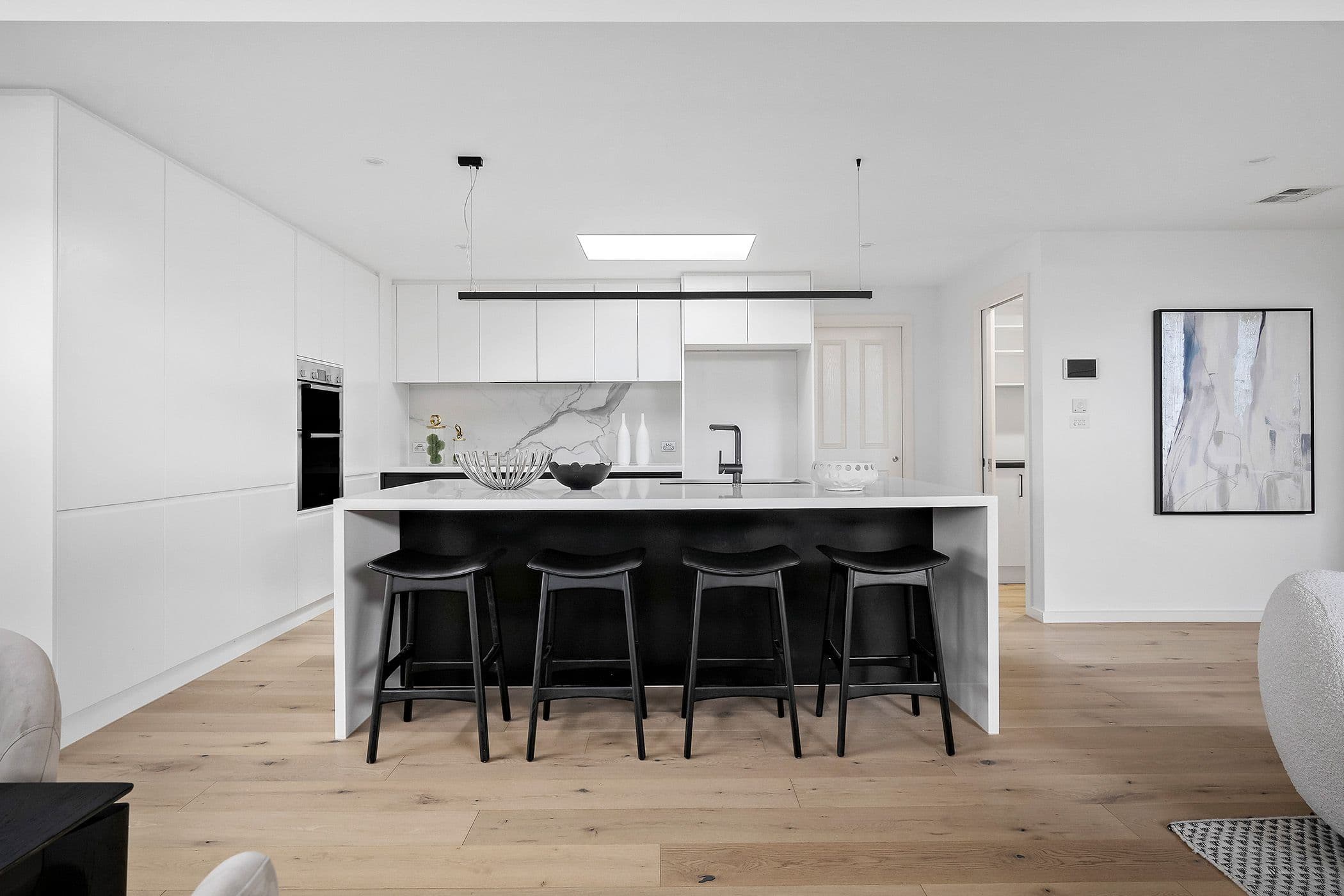 14 Cowrie Street, Glen Waverley VIC 3150, Glen Waverley - Thumbnail 4
