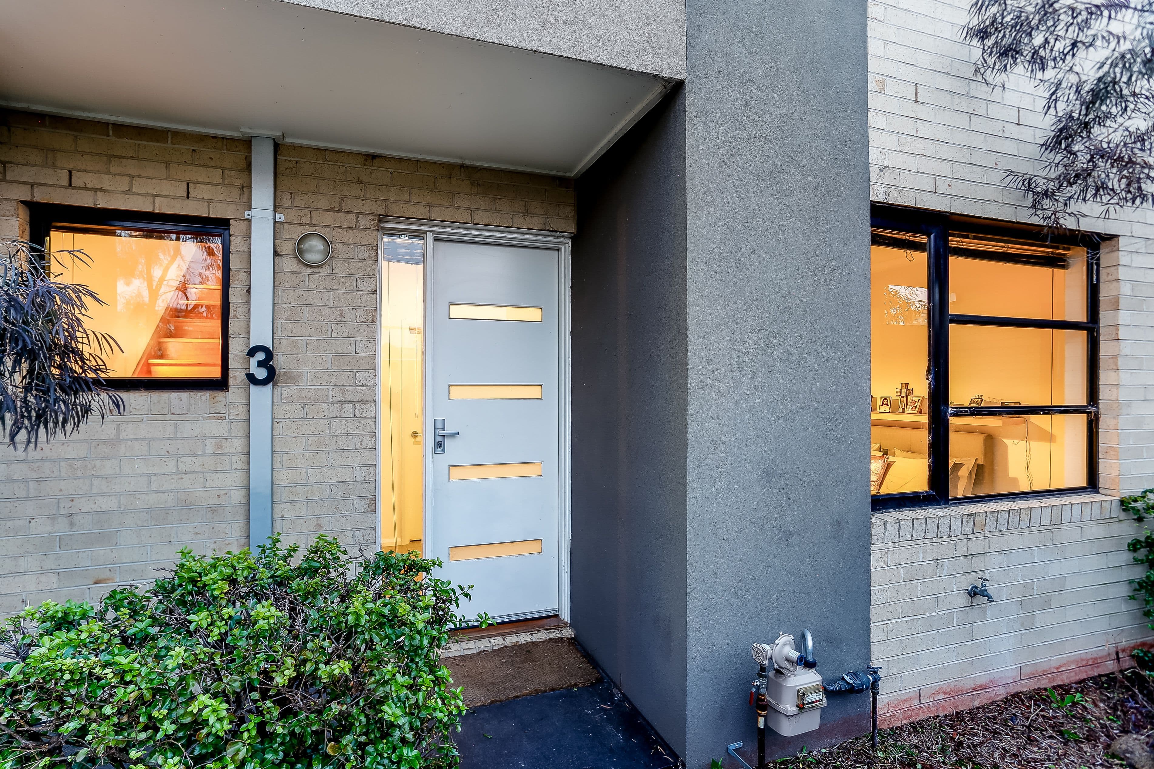 2 McCracken Avenue, Pascoe Vale VIC 3044, Pascoe Vale - Thumbnail 3