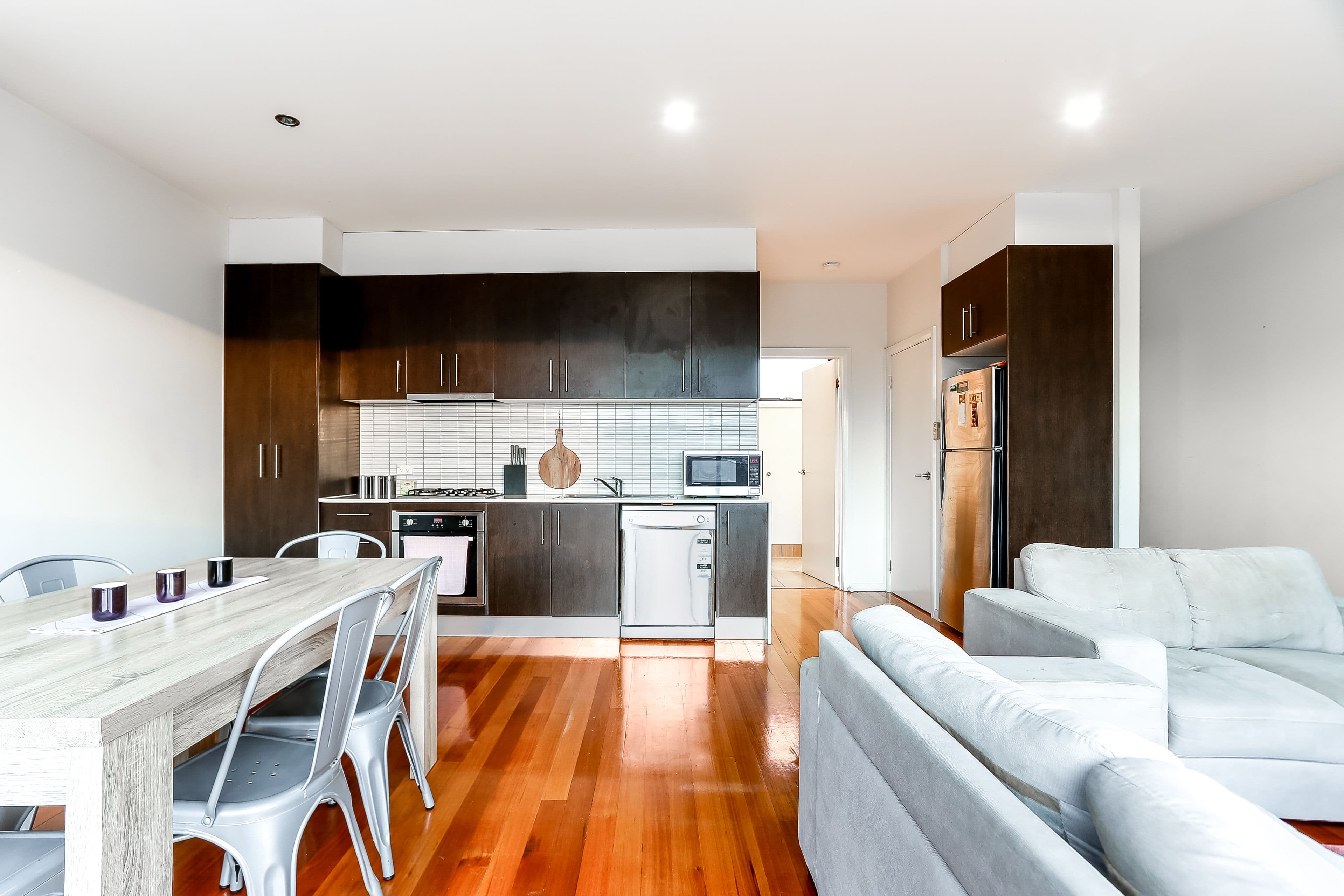 2 McCracken Avenue, Pascoe Vale VIC 3044, Pascoe Vale - Thumbnail 4