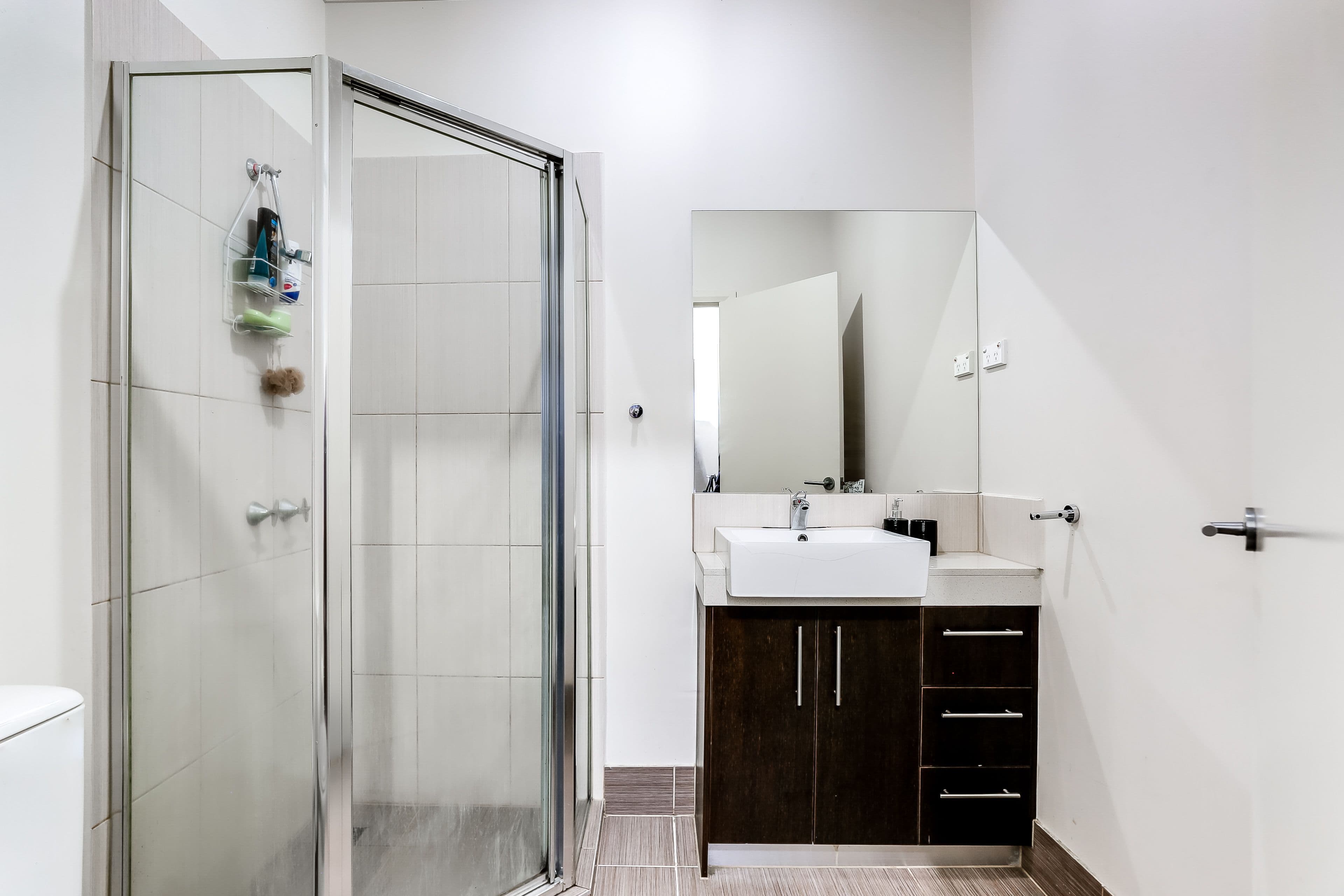 2 McCracken Avenue, Pascoe Vale VIC 3044, Pascoe Vale - Thumbnail 7