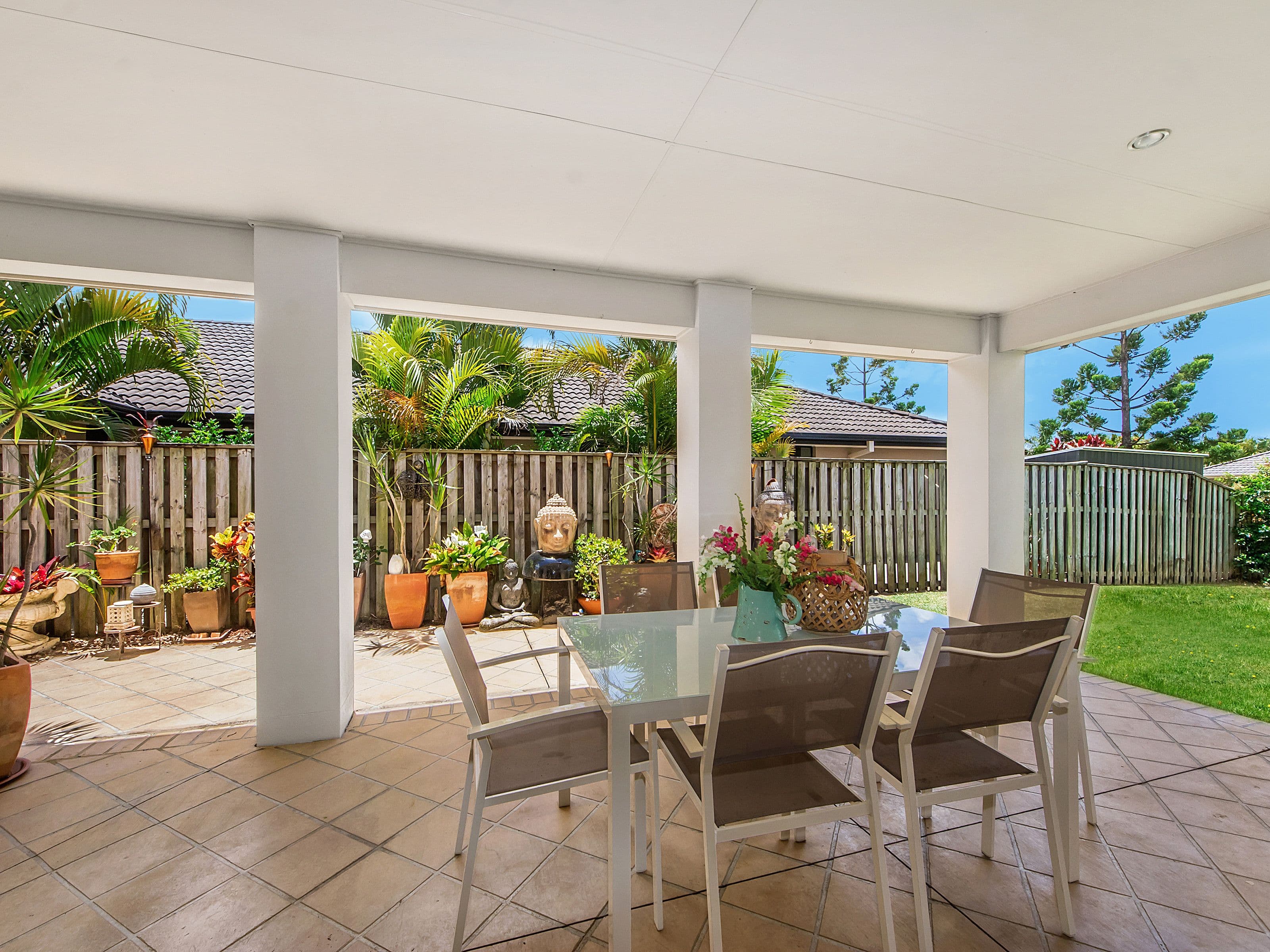 8 Broxbourne Place, Oxenford QLD 4210, Oxenford - Thumbnail 2