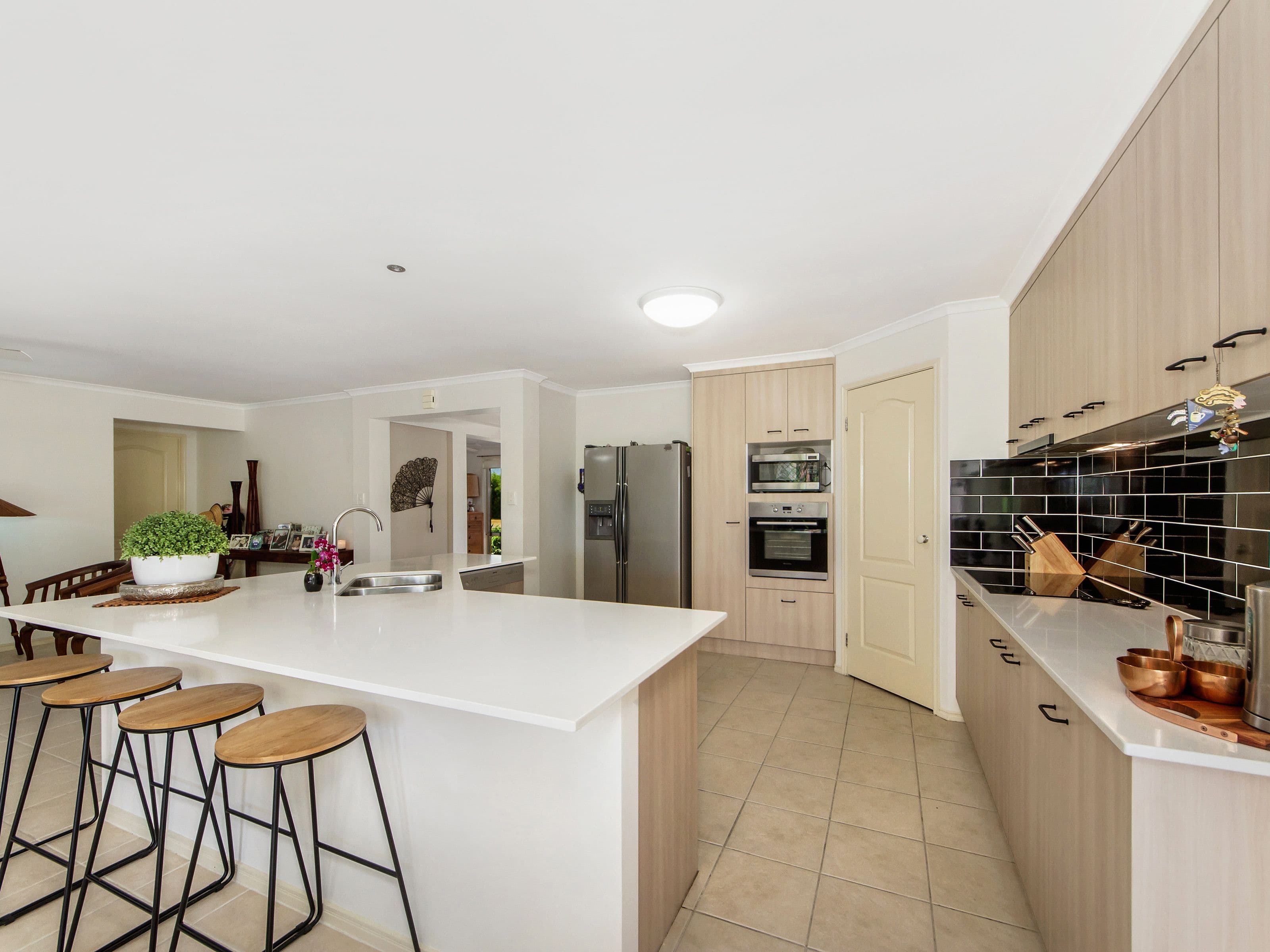 8 Broxbourne Place, Oxenford QLD 4210, Oxenford - Thumbnail 5