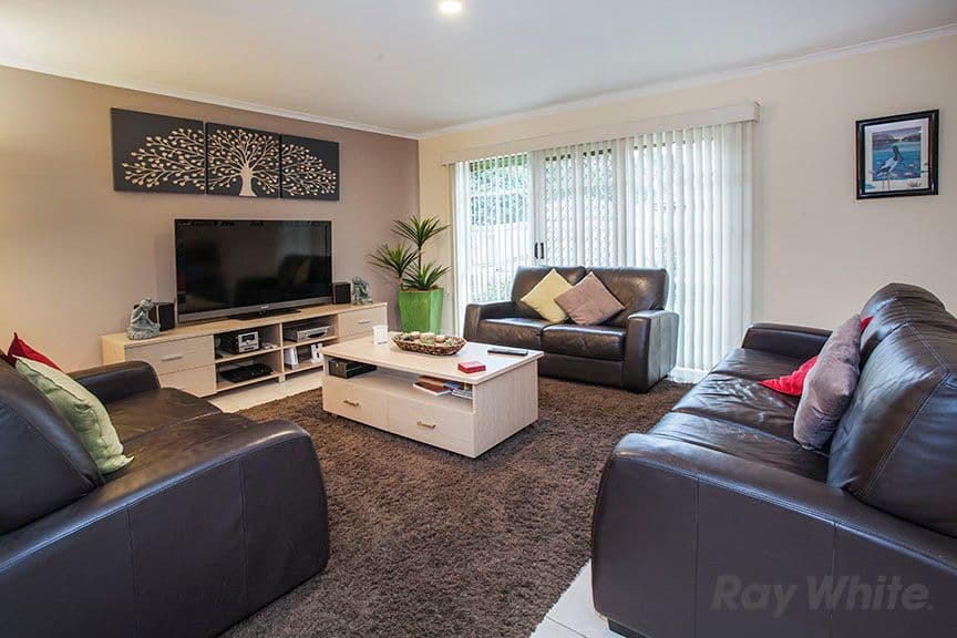 4 Bianca Court, Rowville VIC 3178, Rowville - Thumbnail 2