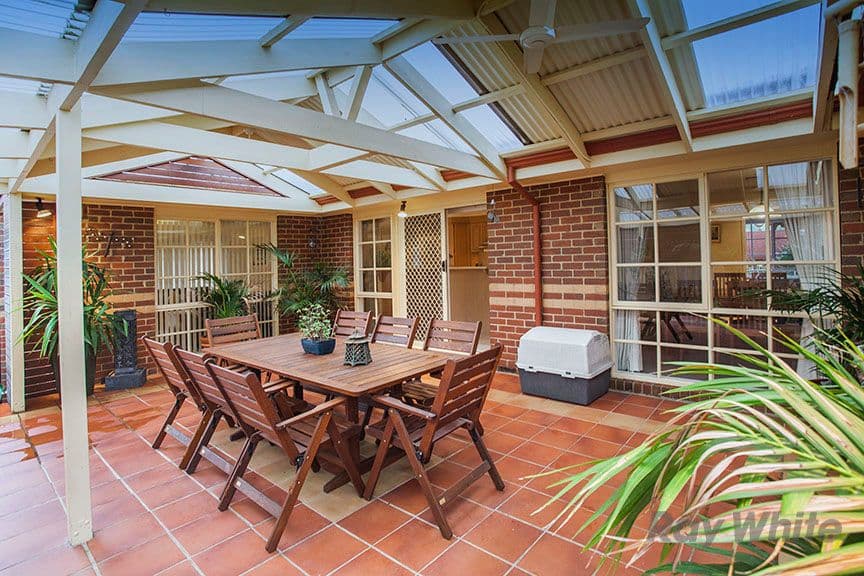 4 Bianca Court, Rowville VIC 3178, Rowville - Thumbnail 3