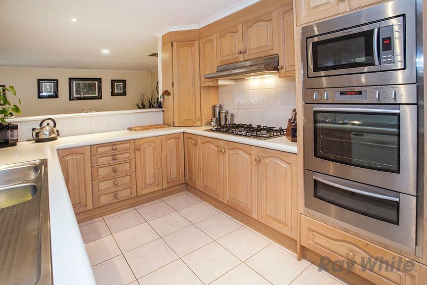 4 Bianca Court, Rowville VIC 3178, Rowville - Thumbnail 5