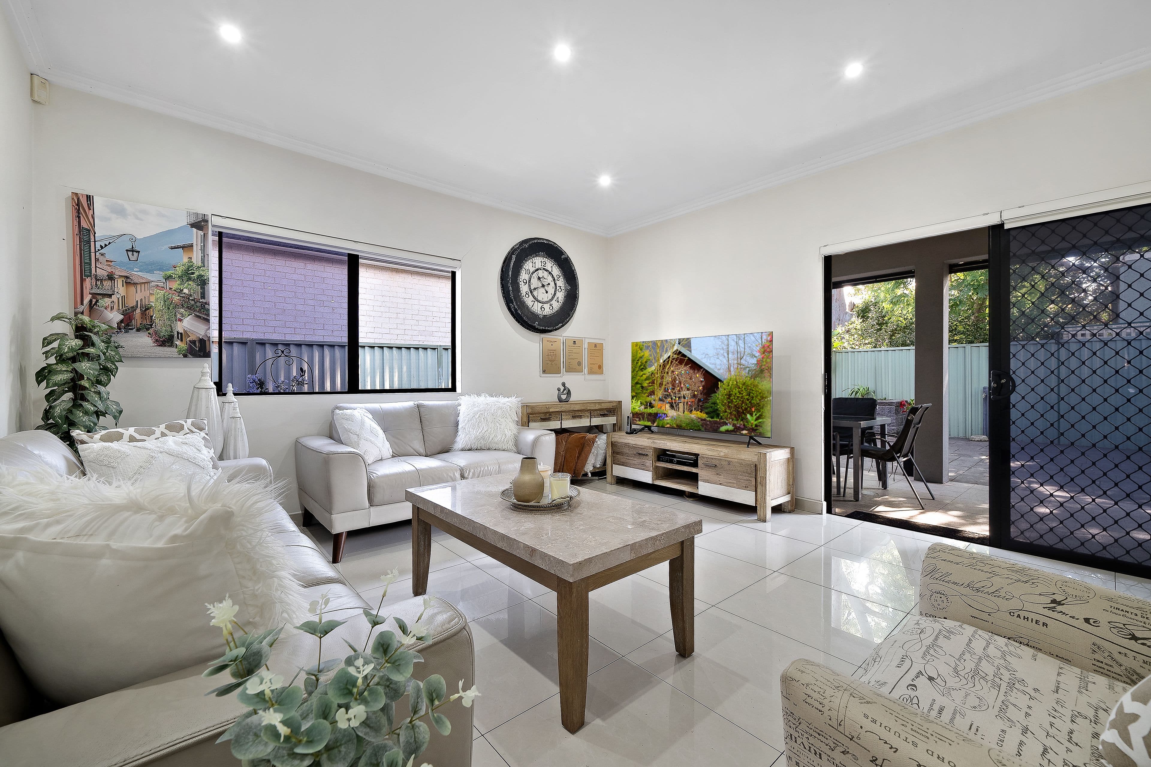10 Roseland Avenue, Roselands NSW 2196, Roselands - Thumbnail 3