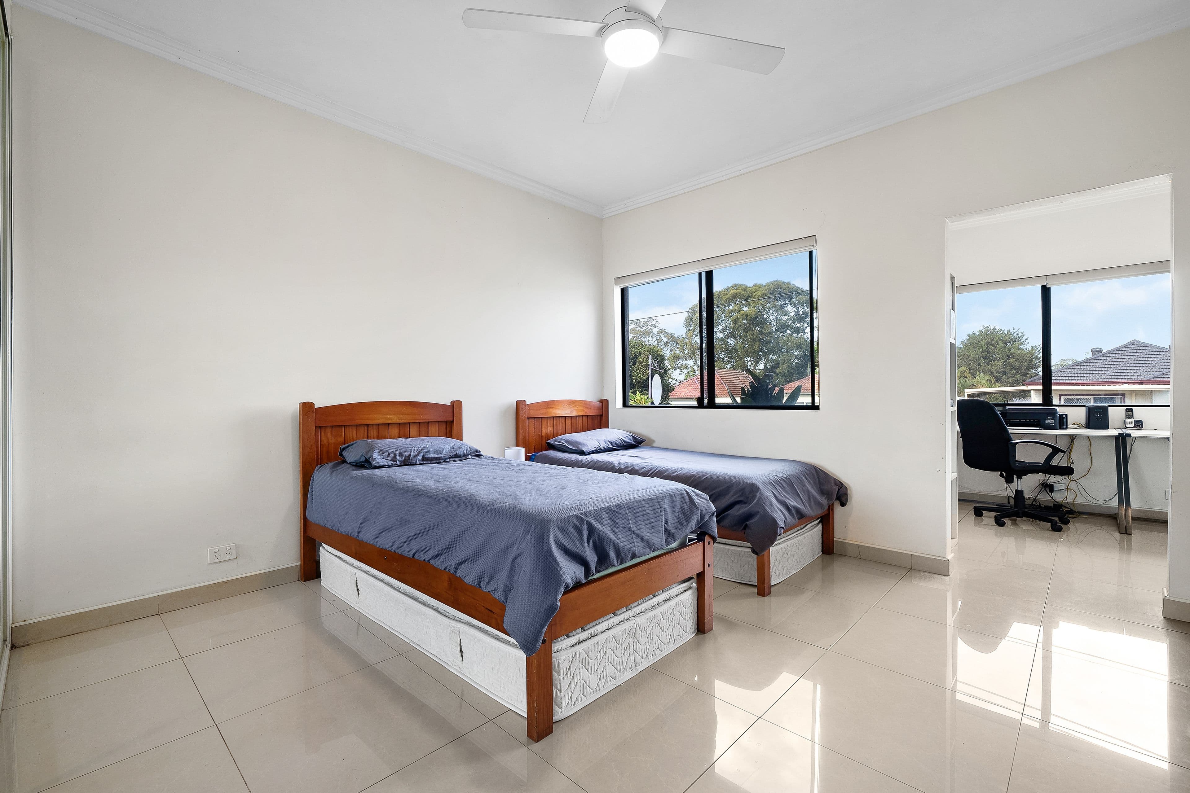 10 Roseland Avenue, Roselands NSW 2196, Roselands - Thumbnail 6