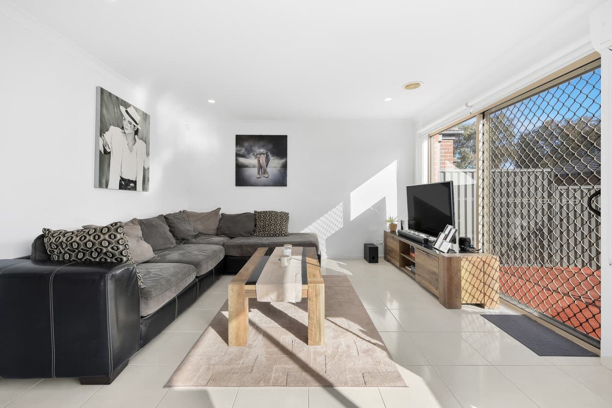 19 Marrone Boulevard, Cranbourne East VIC 3977, Cranbourne East - Thumbnail 6