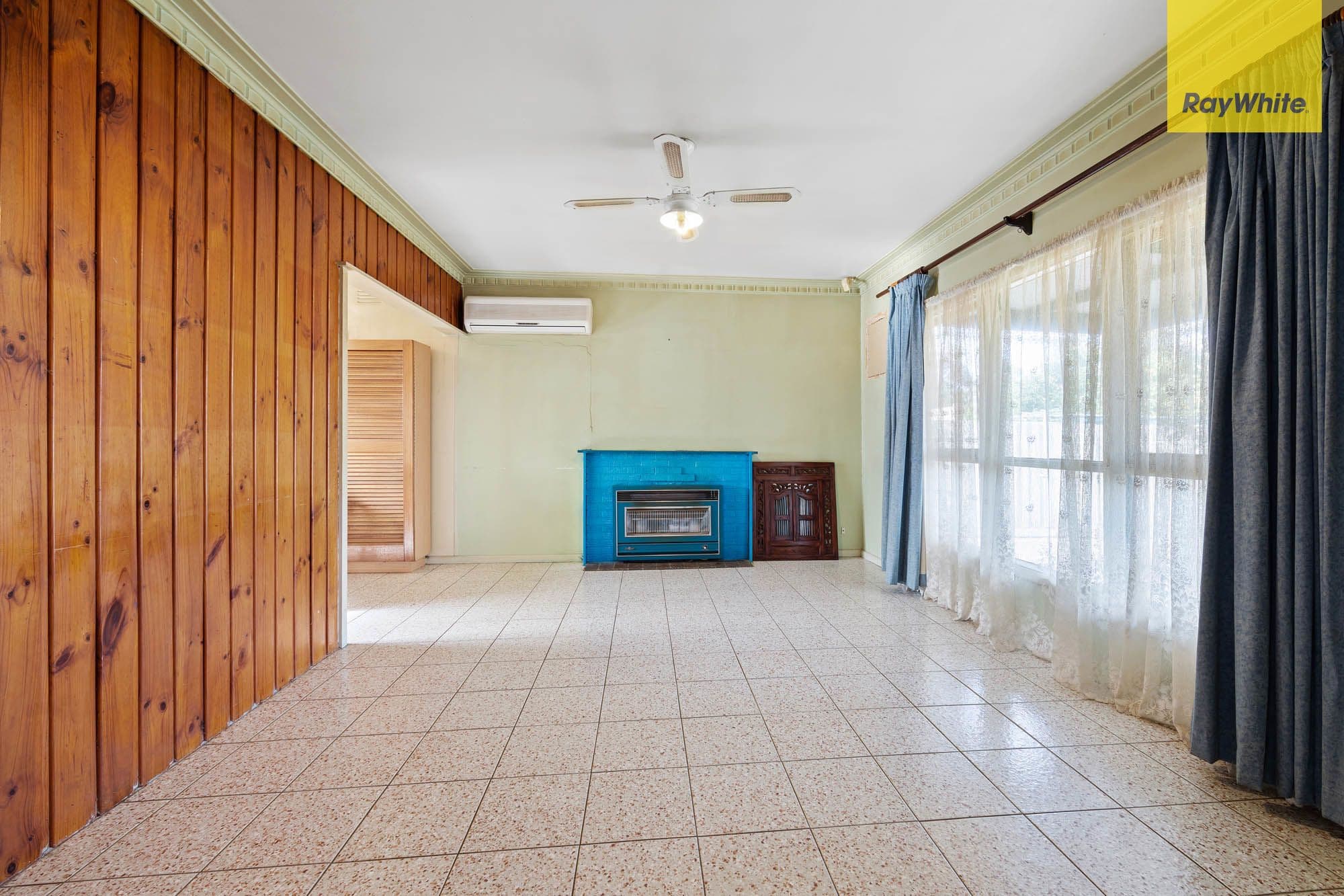 45 Manfred Avenue, St Albans VIC 3021, St Albans - Thumbnail 3