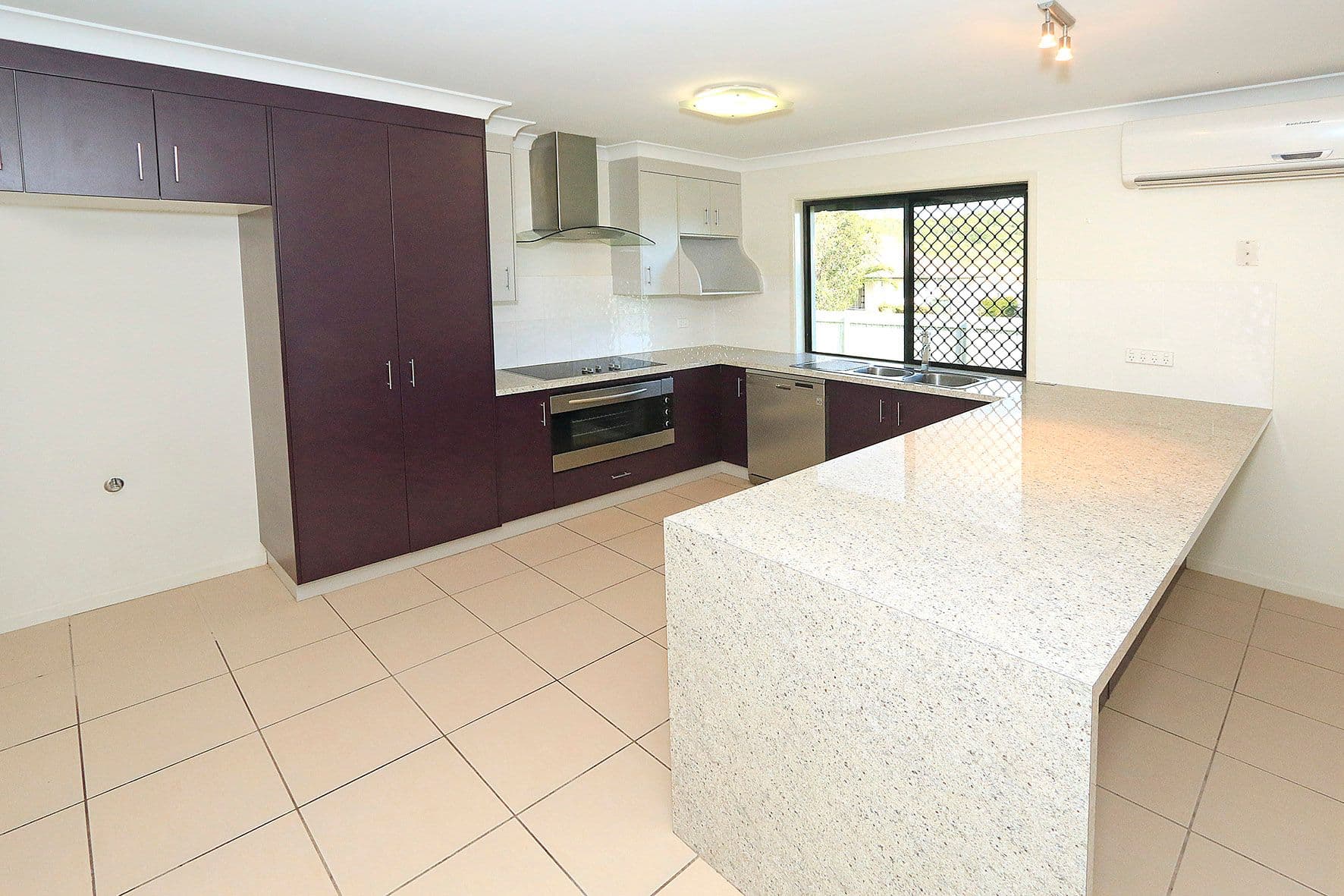 26 Dune Circle, Lammermoor QLD 4703, Lammermoor - Thumbnail 4