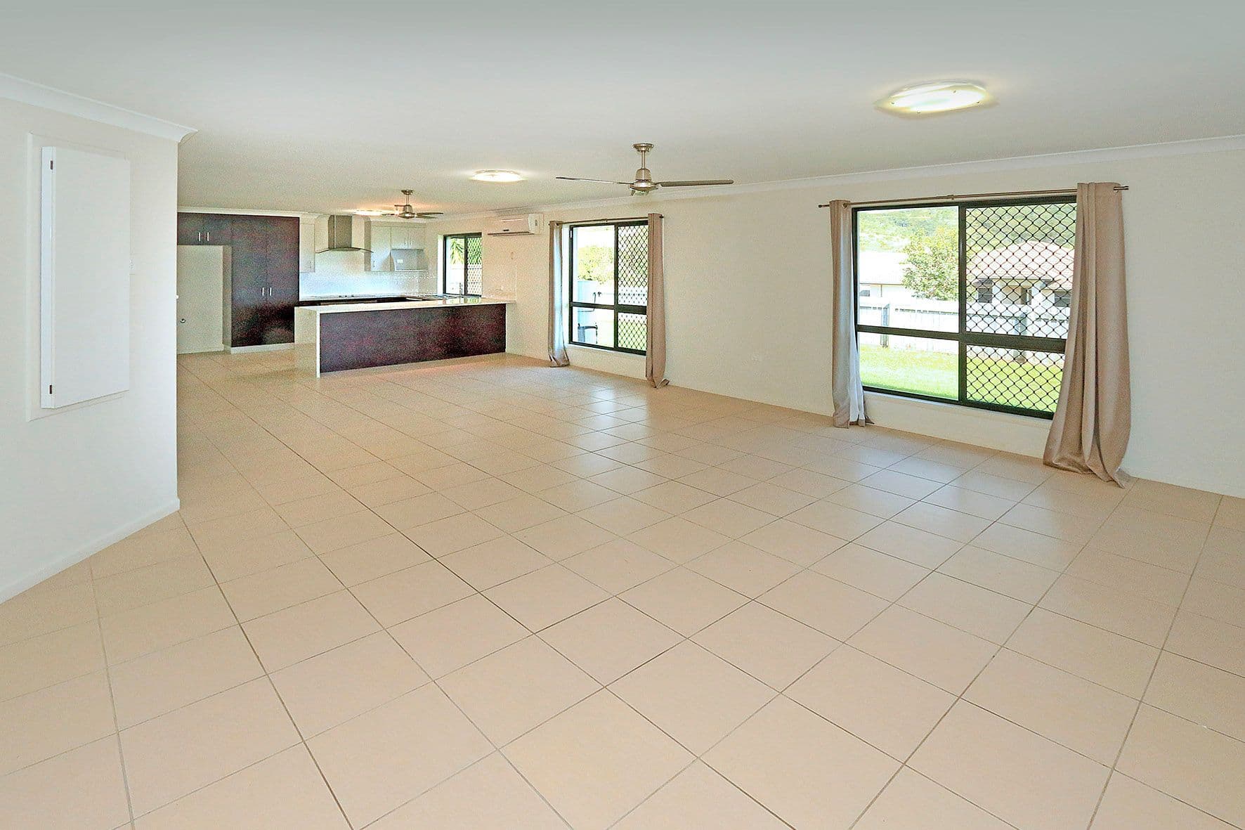 26 Dune Circle, Lammermoor QLD 4703, Lammermoor - Thumbnail 5
