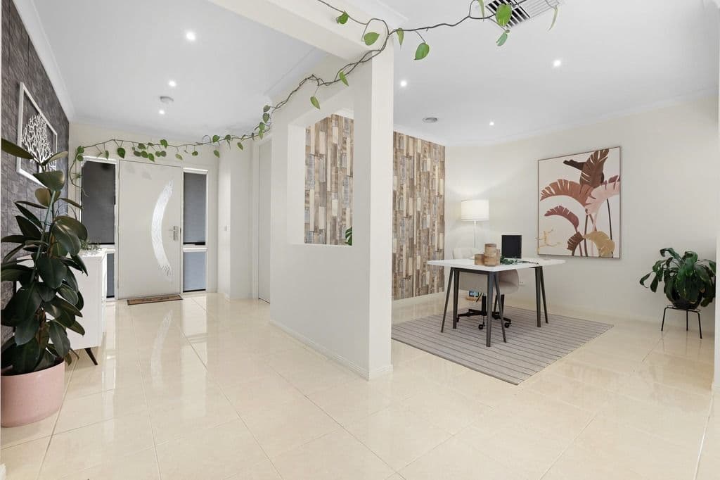 22 Burchelli Way, Wyndham Vale VIC 3024, Wyndham Vale - Thumbnail 2