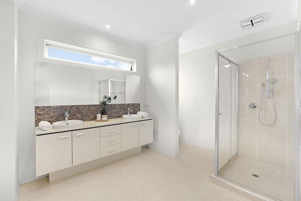 22 Burchelli Way, Wyndham Vale VIC 3024, Wyndham Vale - Thumbnail 4
