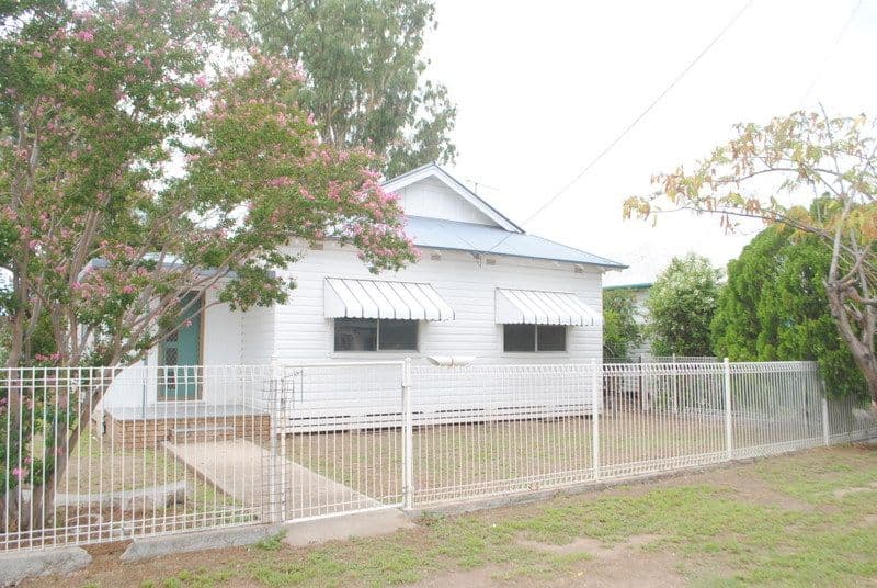 40 Dover Street, Moree - Image 1