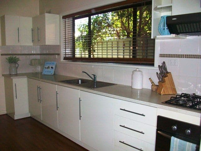 51 Loco Street, SEYMOUR VIC 3660, Seymour - Thumbnail 3