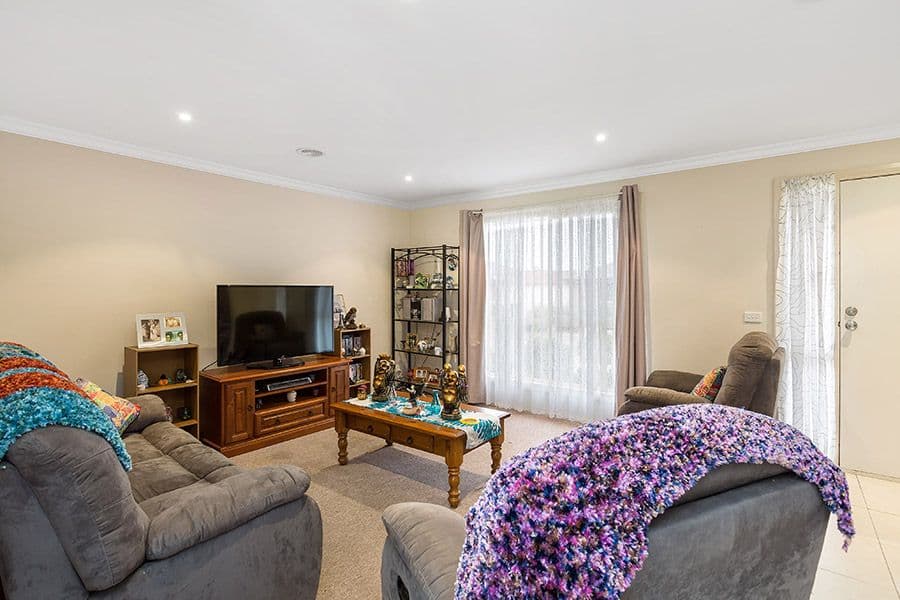 5-44a Second Avenue, Melton South VIC 3338, Melton South - Thumbnail 5