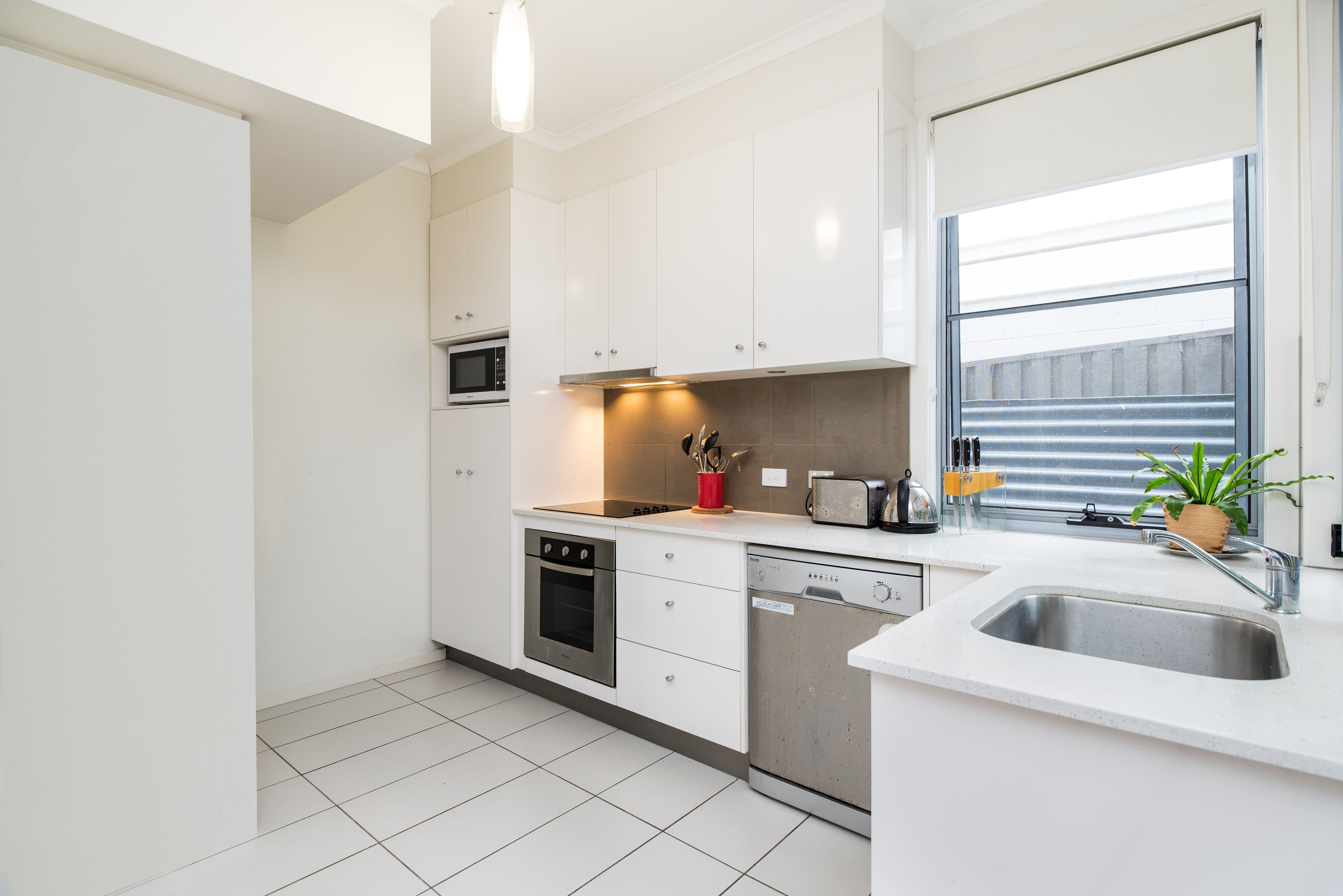 15 Binkar Street, Chermside QLD 4032, Chermside - Thumbnail 4