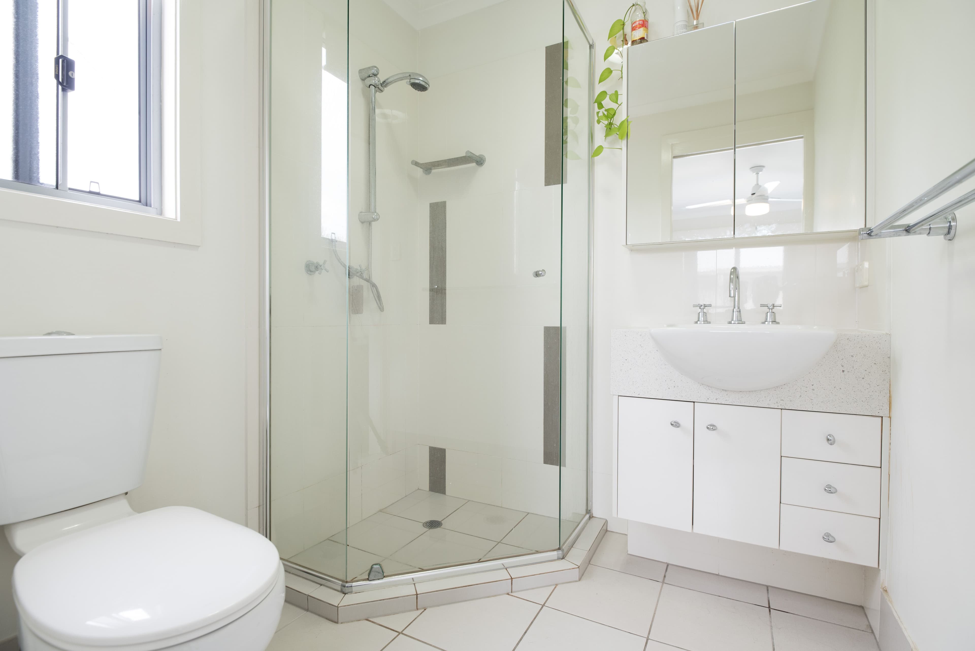 15 Binkar Street, Chermside QLD 4032, Chermside - Thumbnail 8