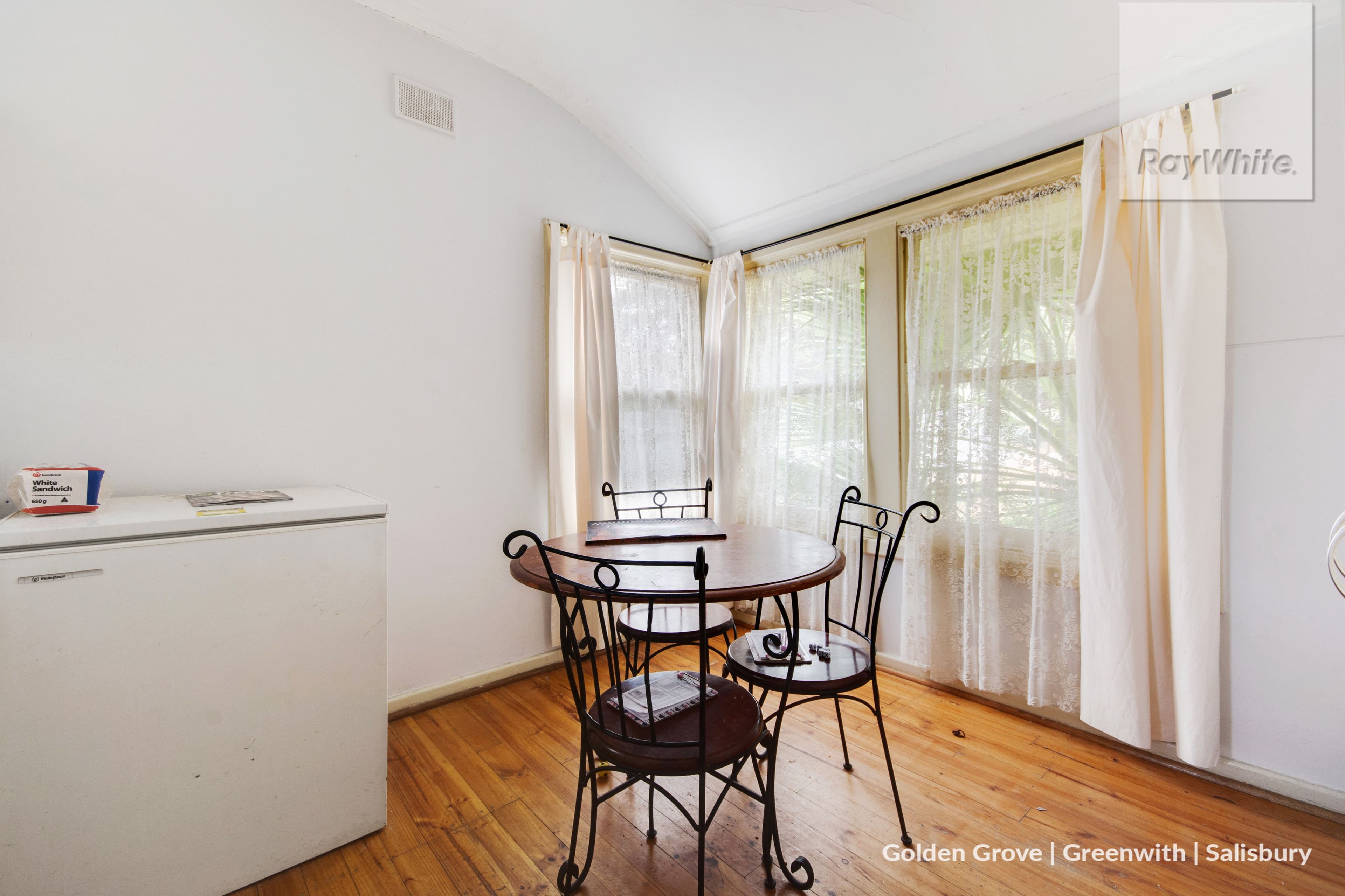 15 Thornton Street, Elizabeth East SA 5112, Elizabeth East - Thumbnail 5