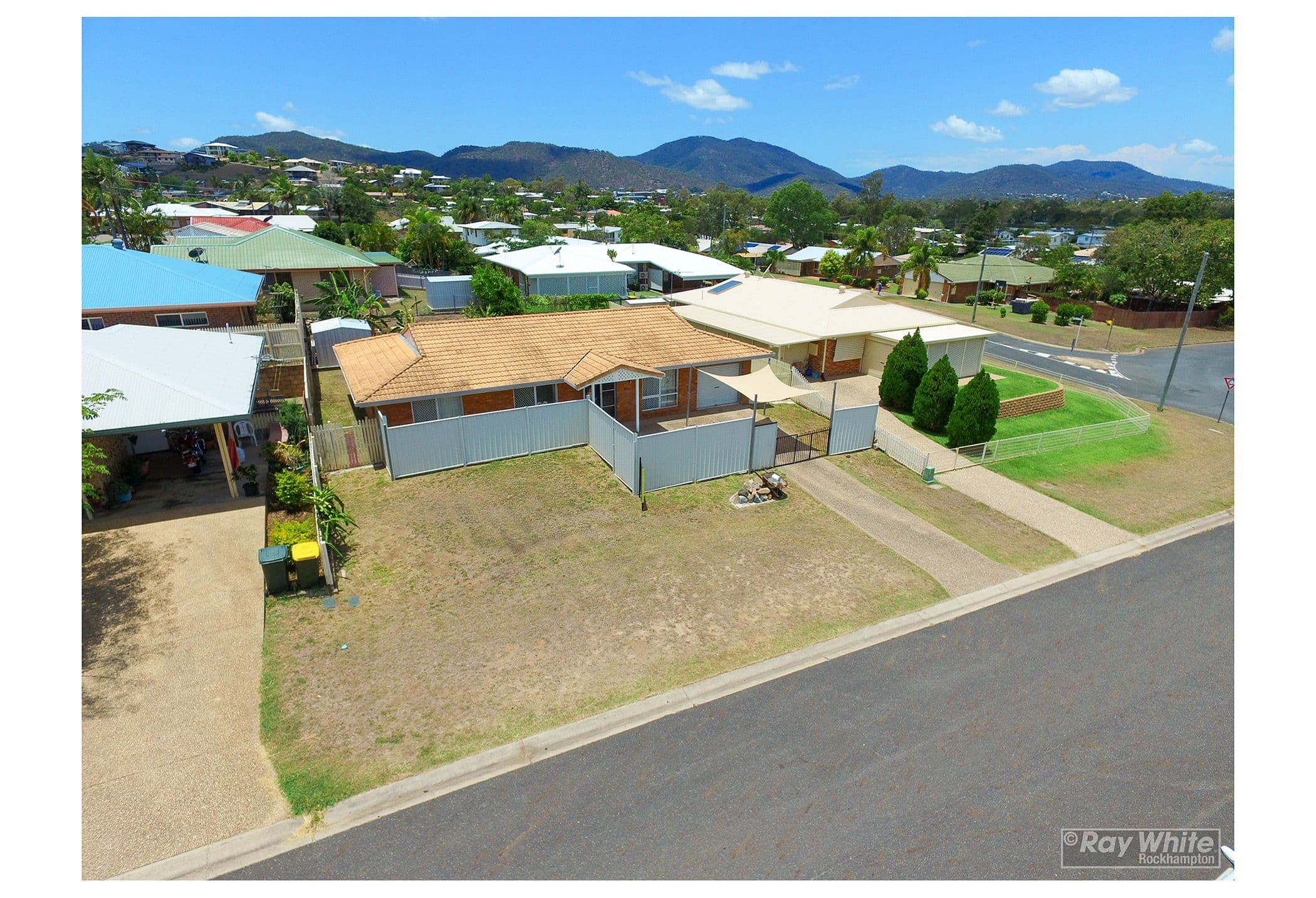 16 Price Avenue, Kawana QLD 4701, Kawana - Thumbnail 4