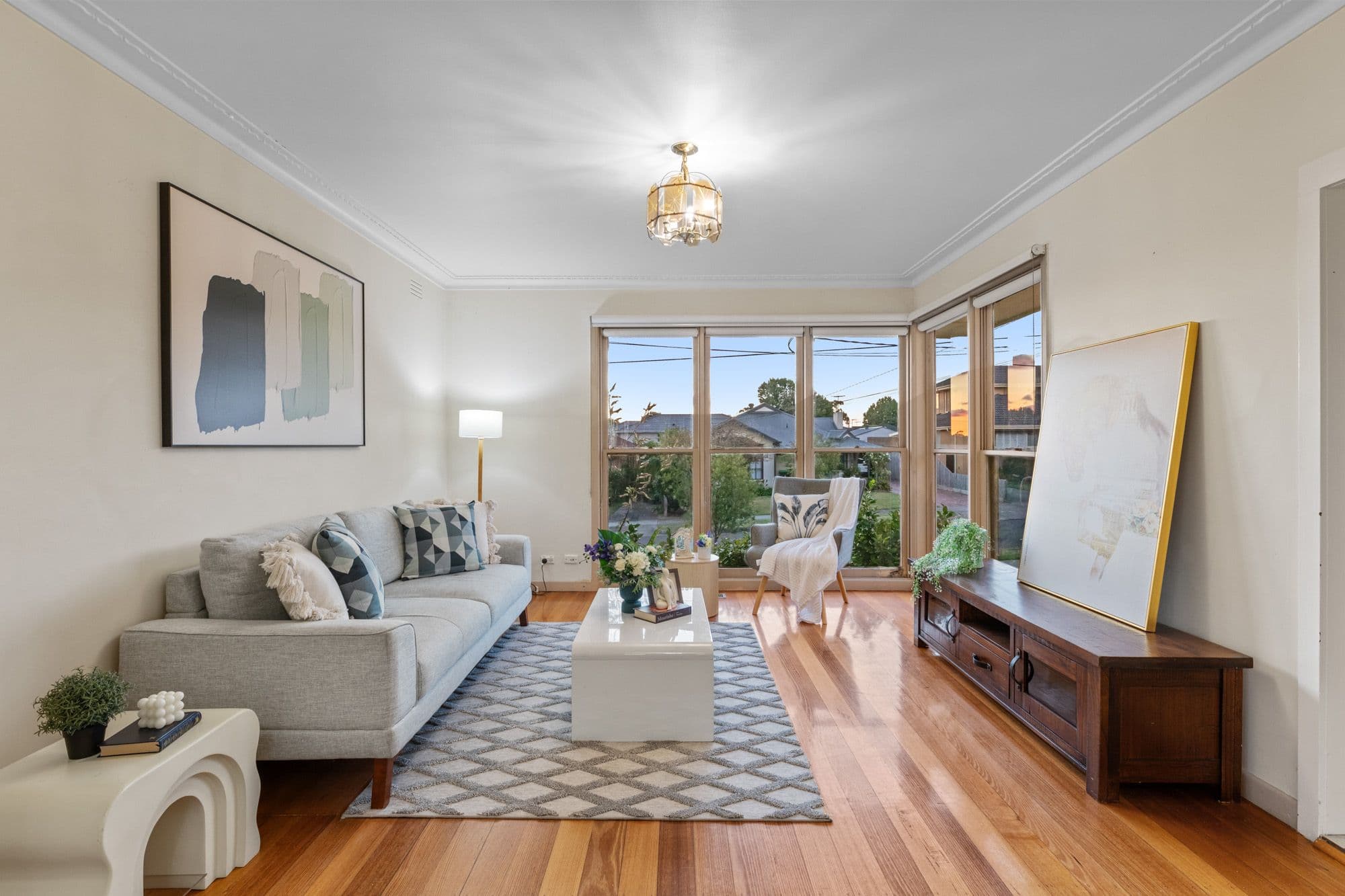 31 Robinlee Avenue, Burwood East VIC 3151, Burwood East - Thumbnail 3