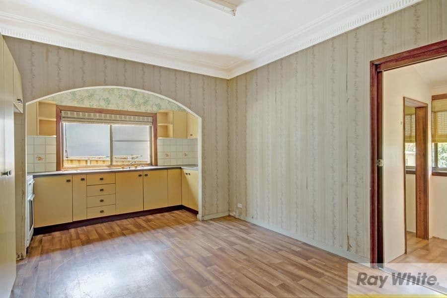 4 Dwyer Avenue, Blakehurst - Thumbnail 3