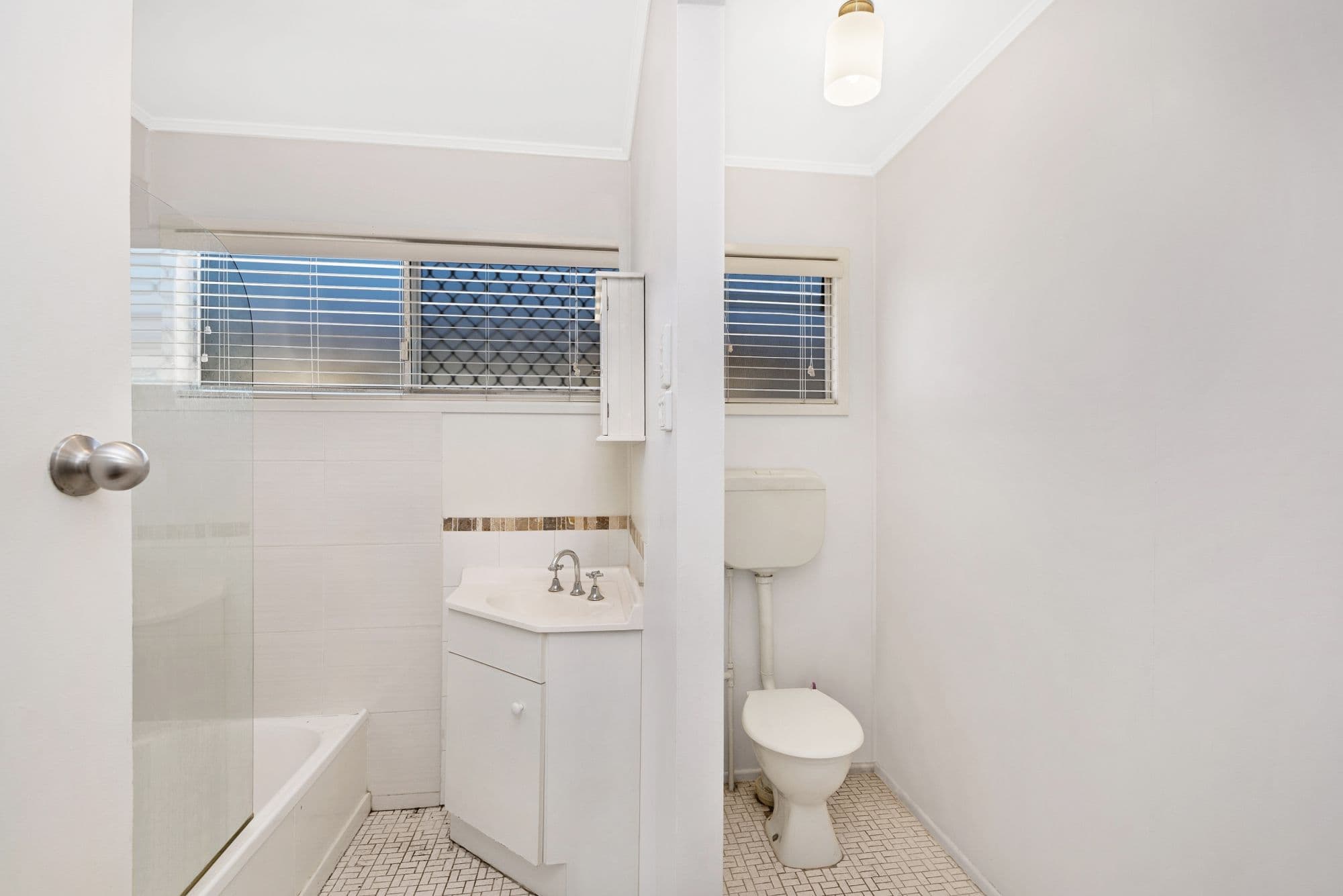 57 Grosvenor Terrace, Deception Bay QLD 4508, Deception Bay - Thumbnail 4